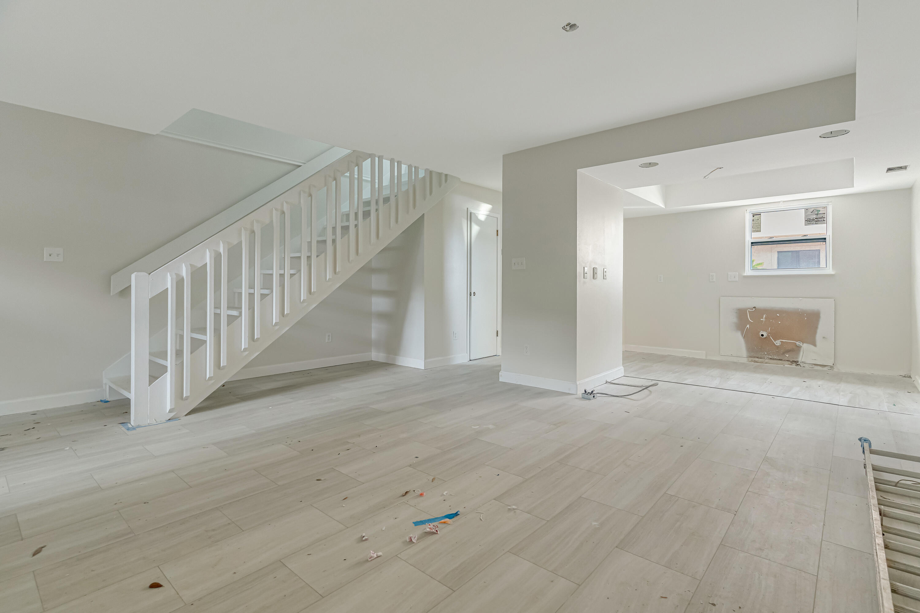 CEDAR AVE CONDO - Residential