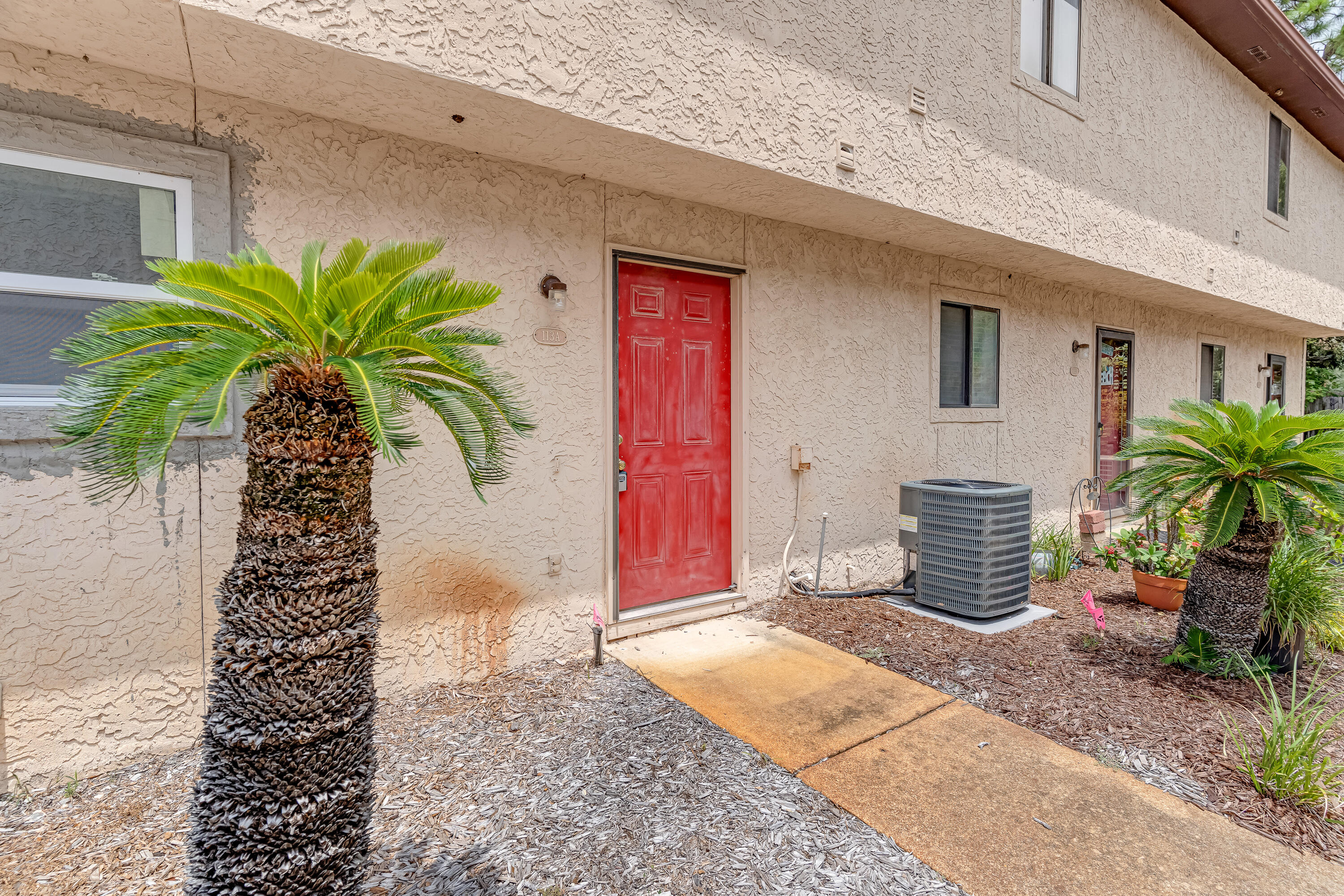 CEDAR AVE CONDO - Residential
