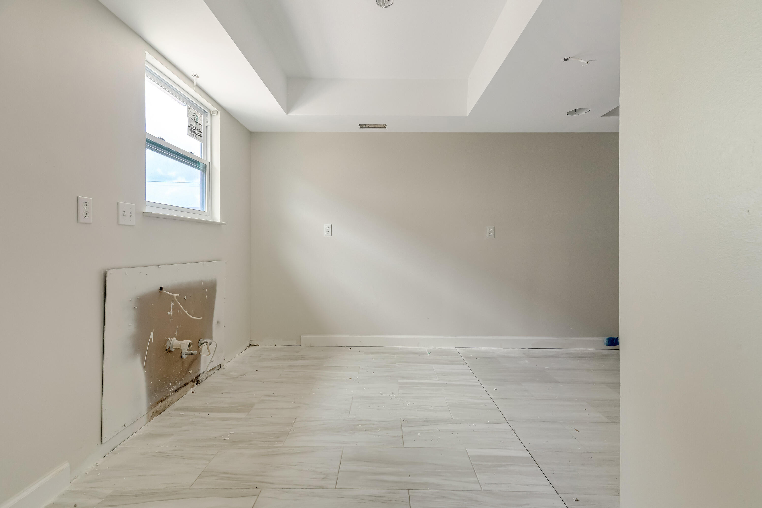 CEDAR AVE CONDO - Residential