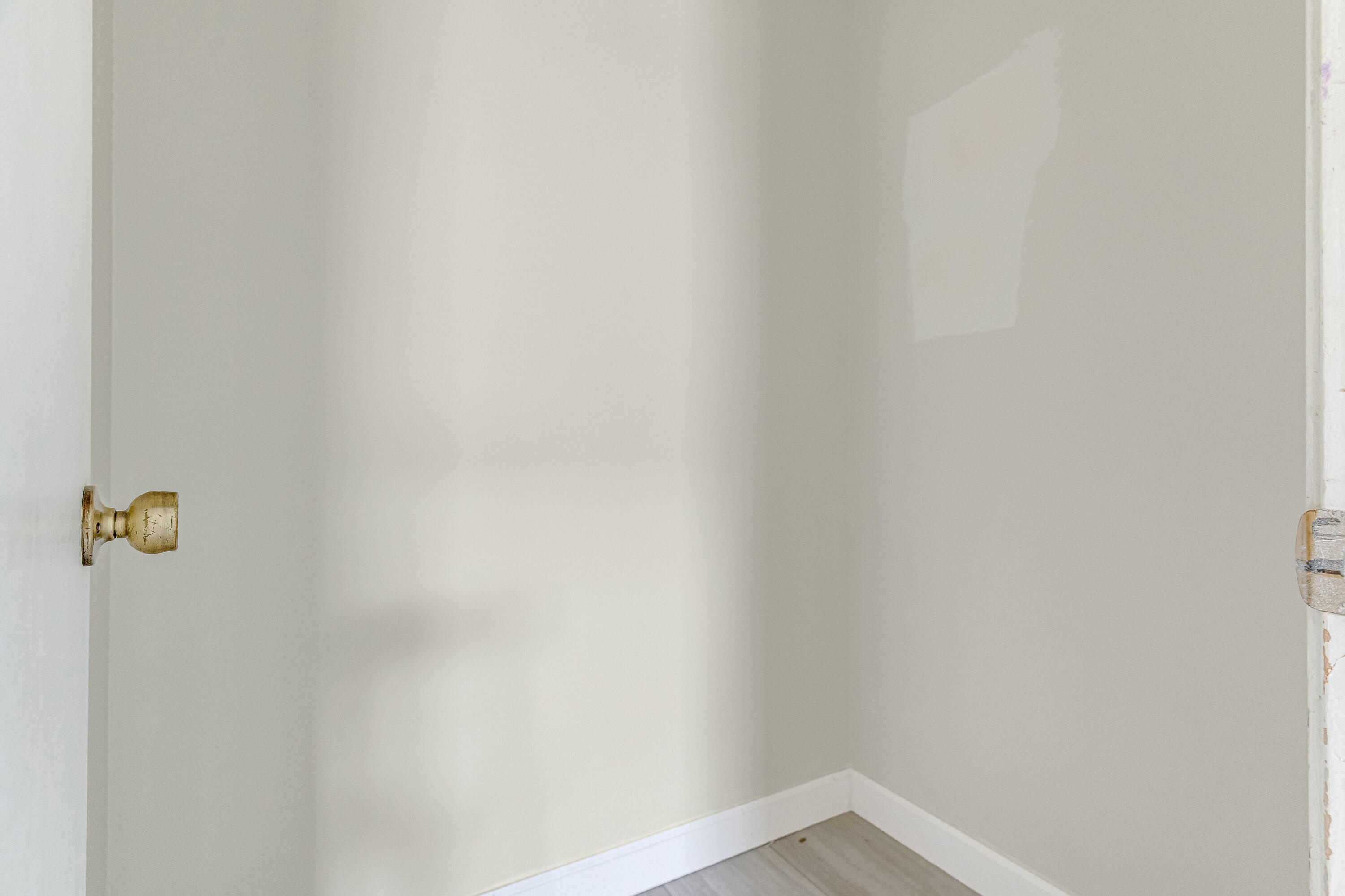 CEDAR AVE CONDO - Residential