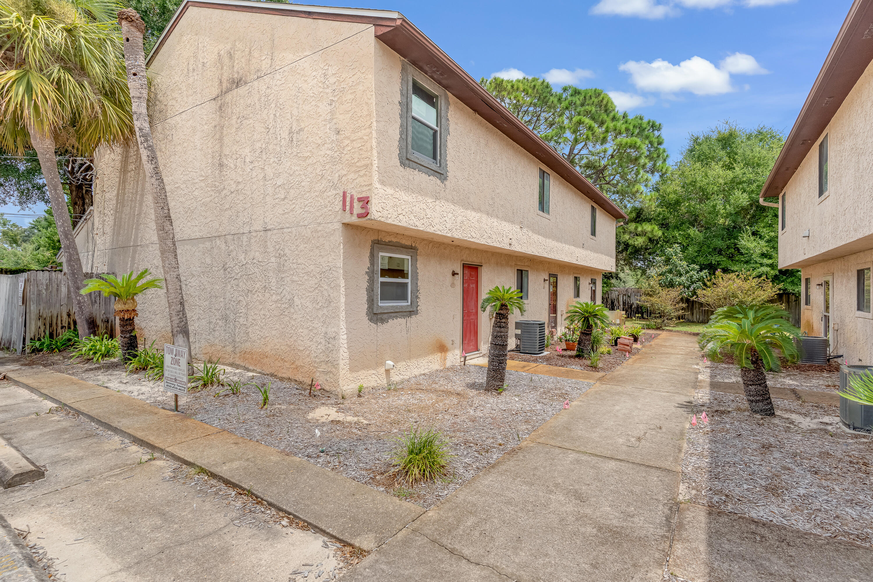 CEDAR AVE CONDO - Residential