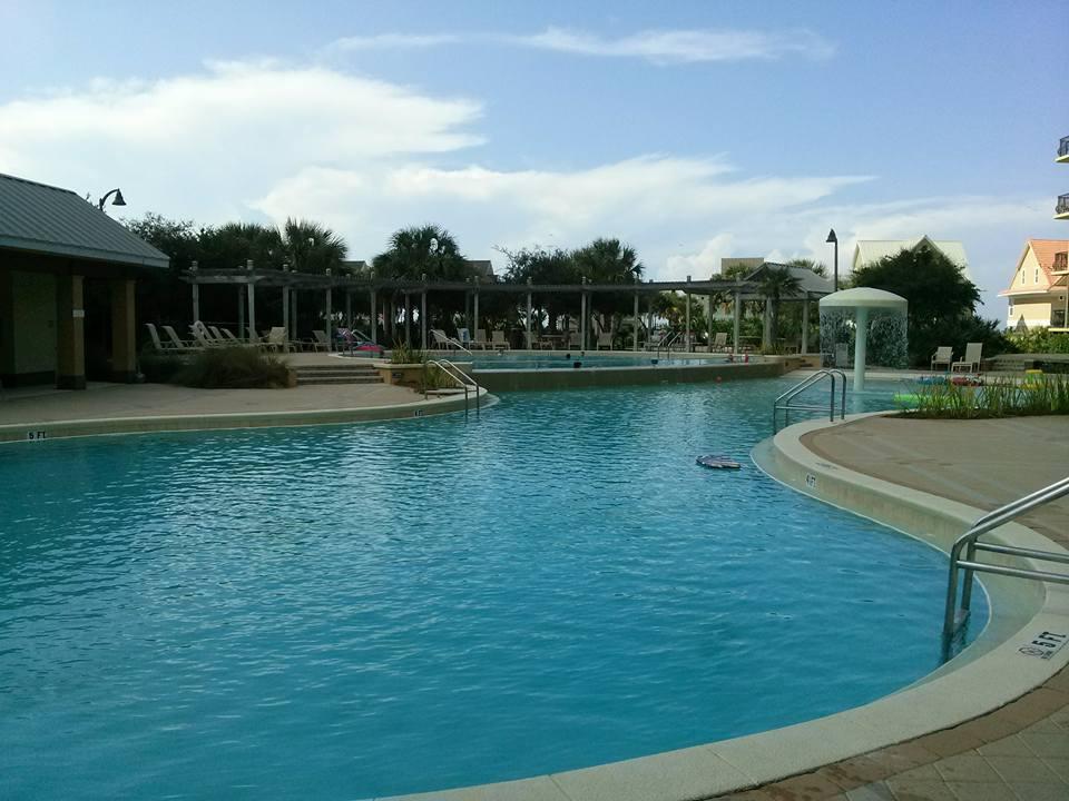 BEACH RESORT - Residential