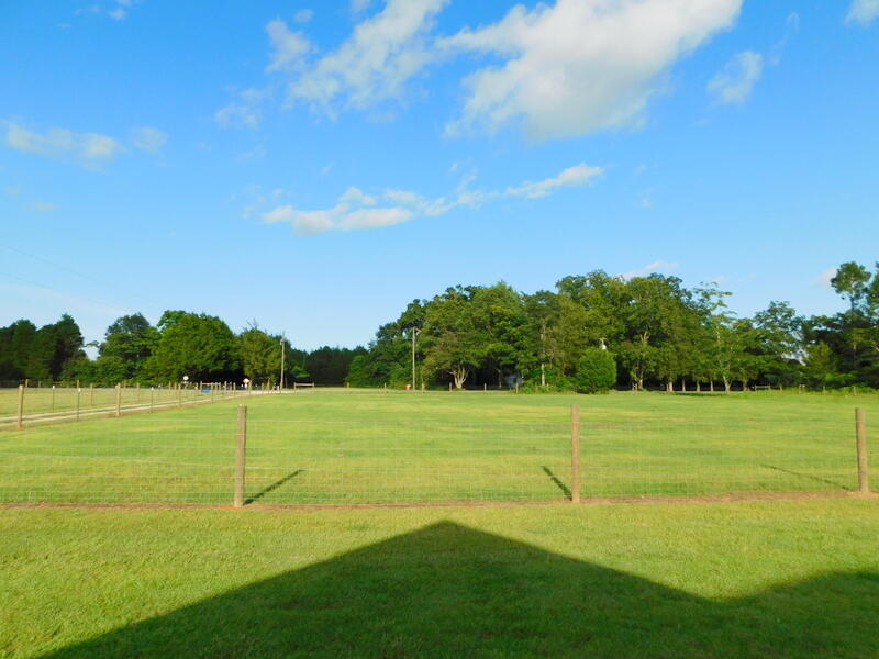 NORTH SUPERGROUP (221000.00) - Residential