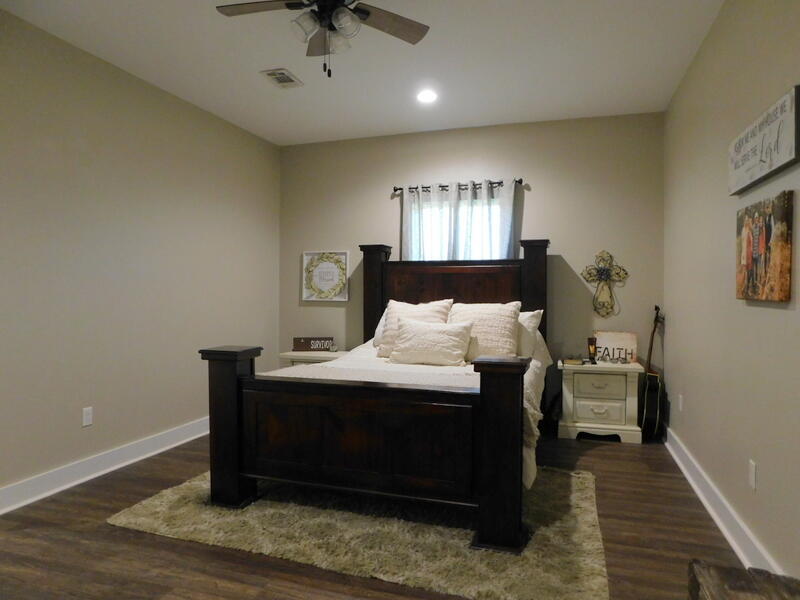 NORTH SUPERGROUP (221000.00) - Residential