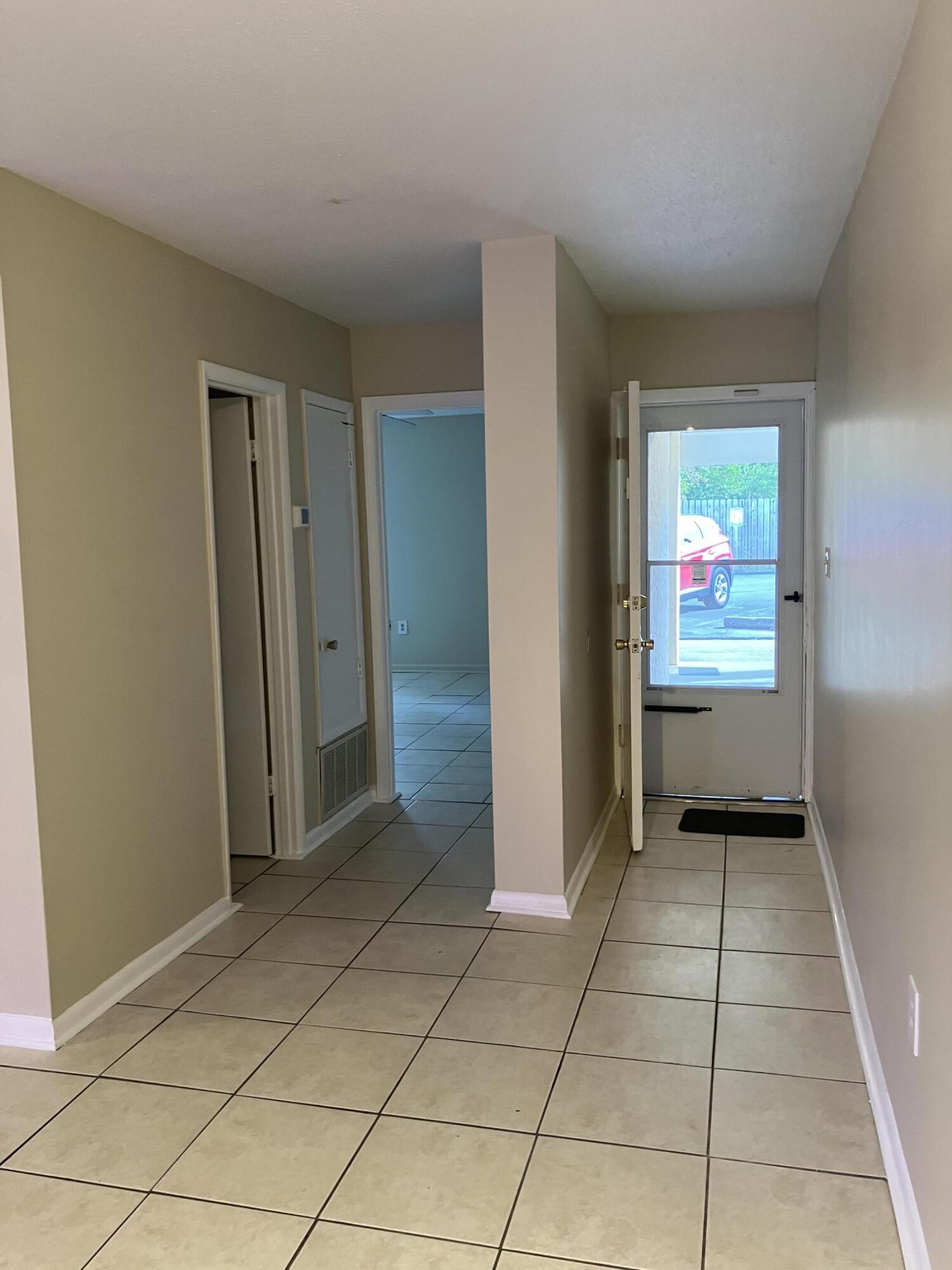 SPANISH VILLAS CONDO - Residential