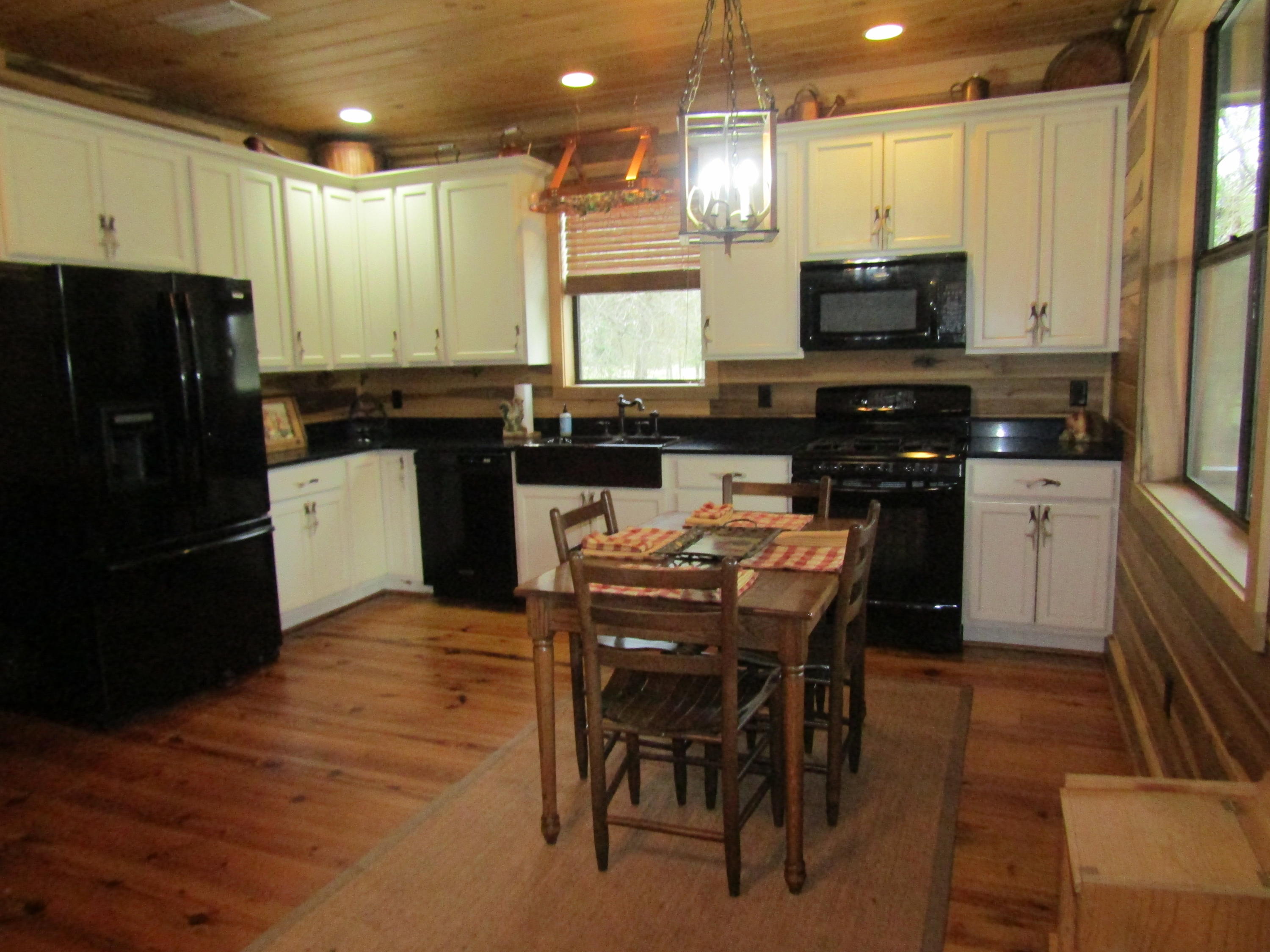 METES & BOUNDS - Farm