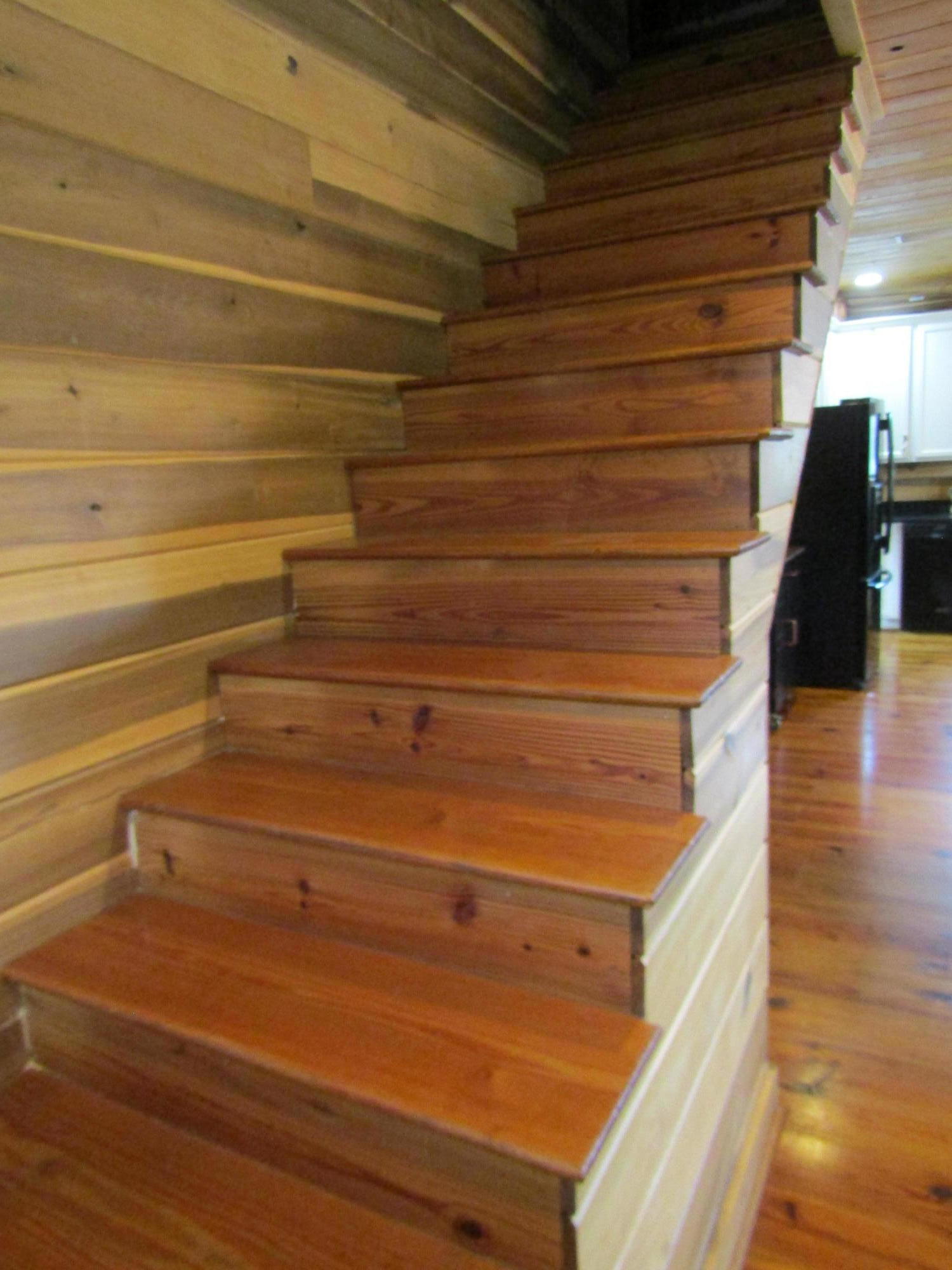 METES & BOUNDS - Farm