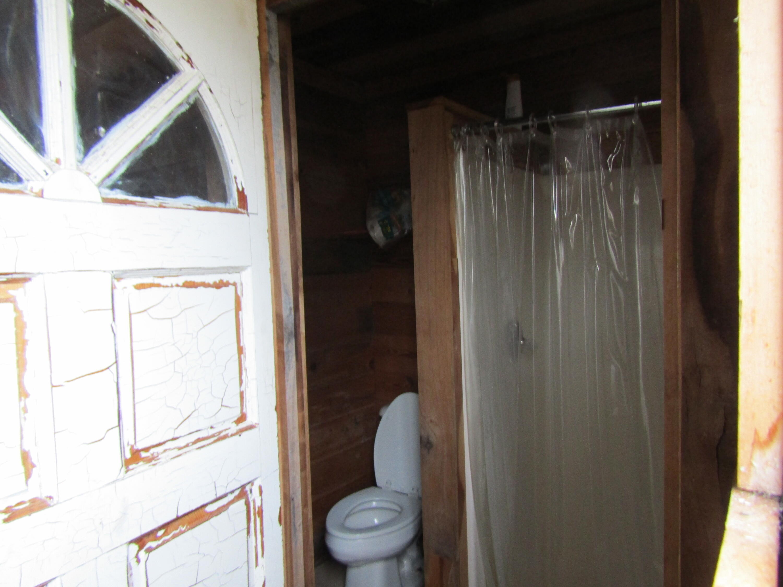 METES & BOUNDS - Farm