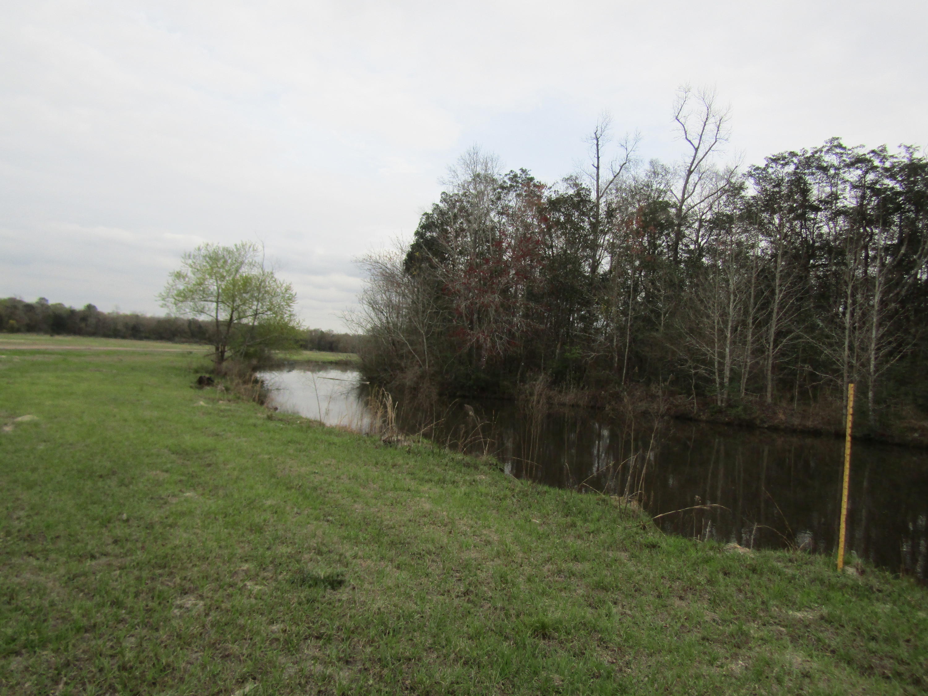 METES & BOUNDS - Farm