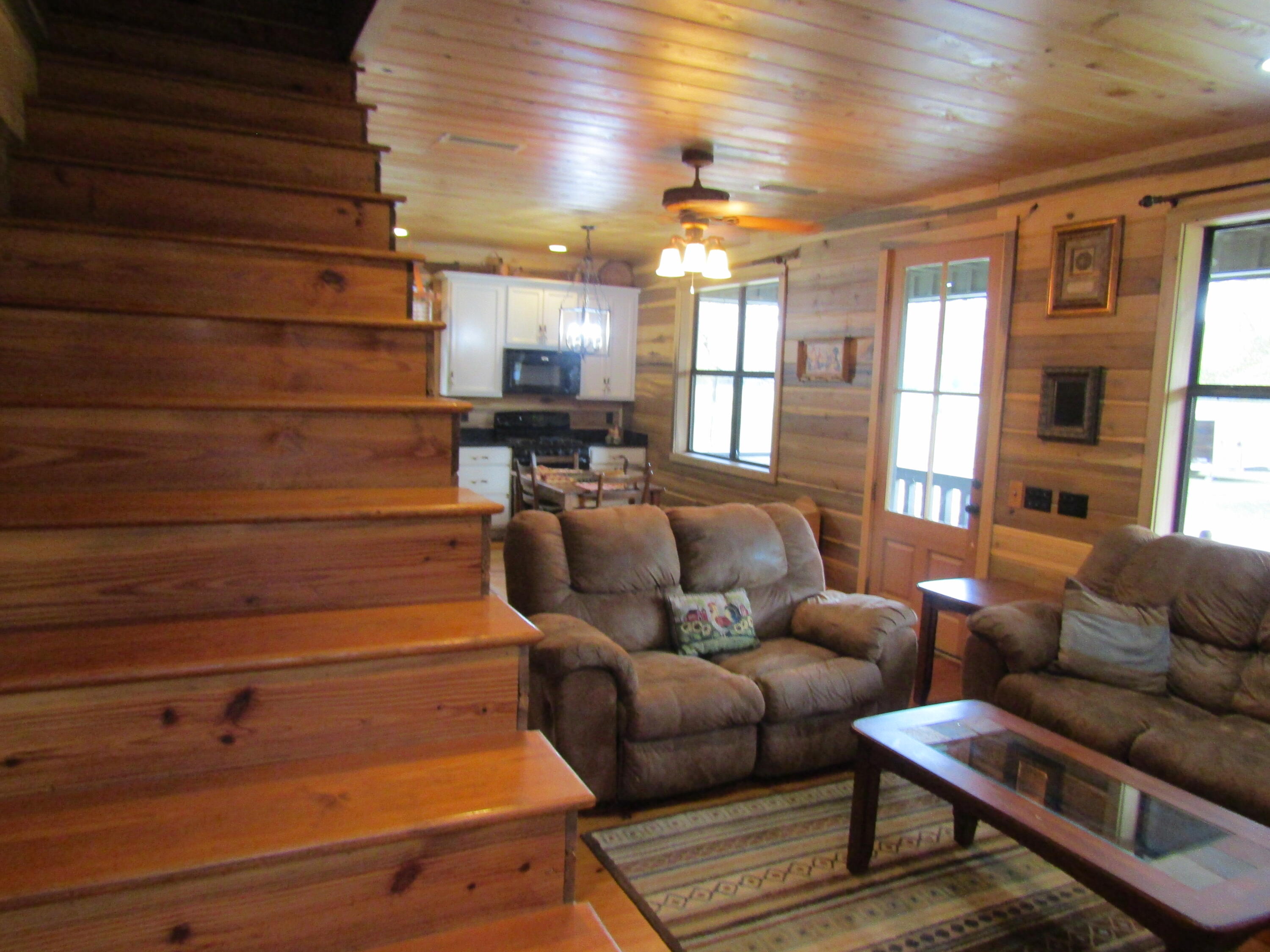 METES & BOUNDS - Farm