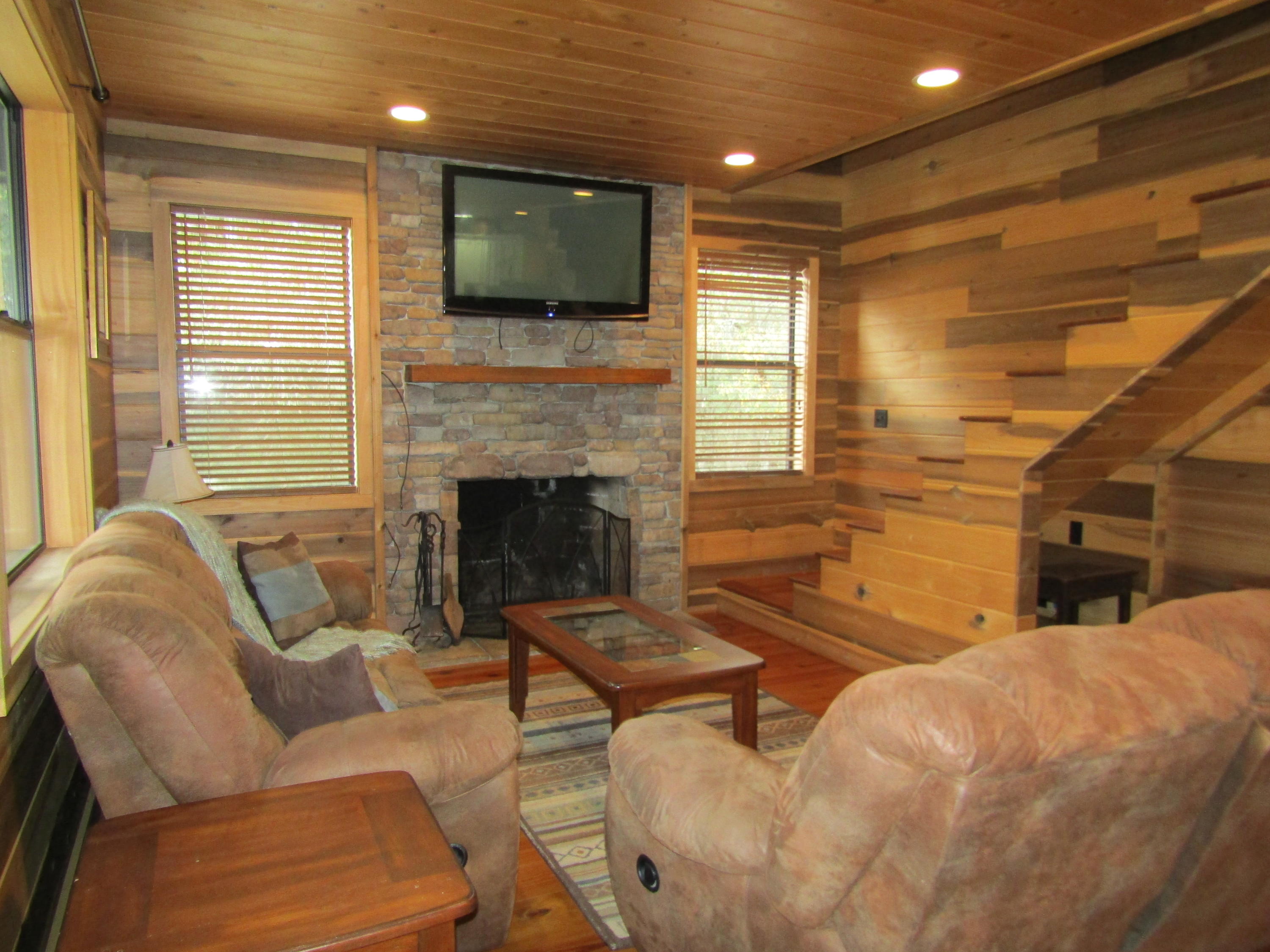 METES & BOUNDS - Farm