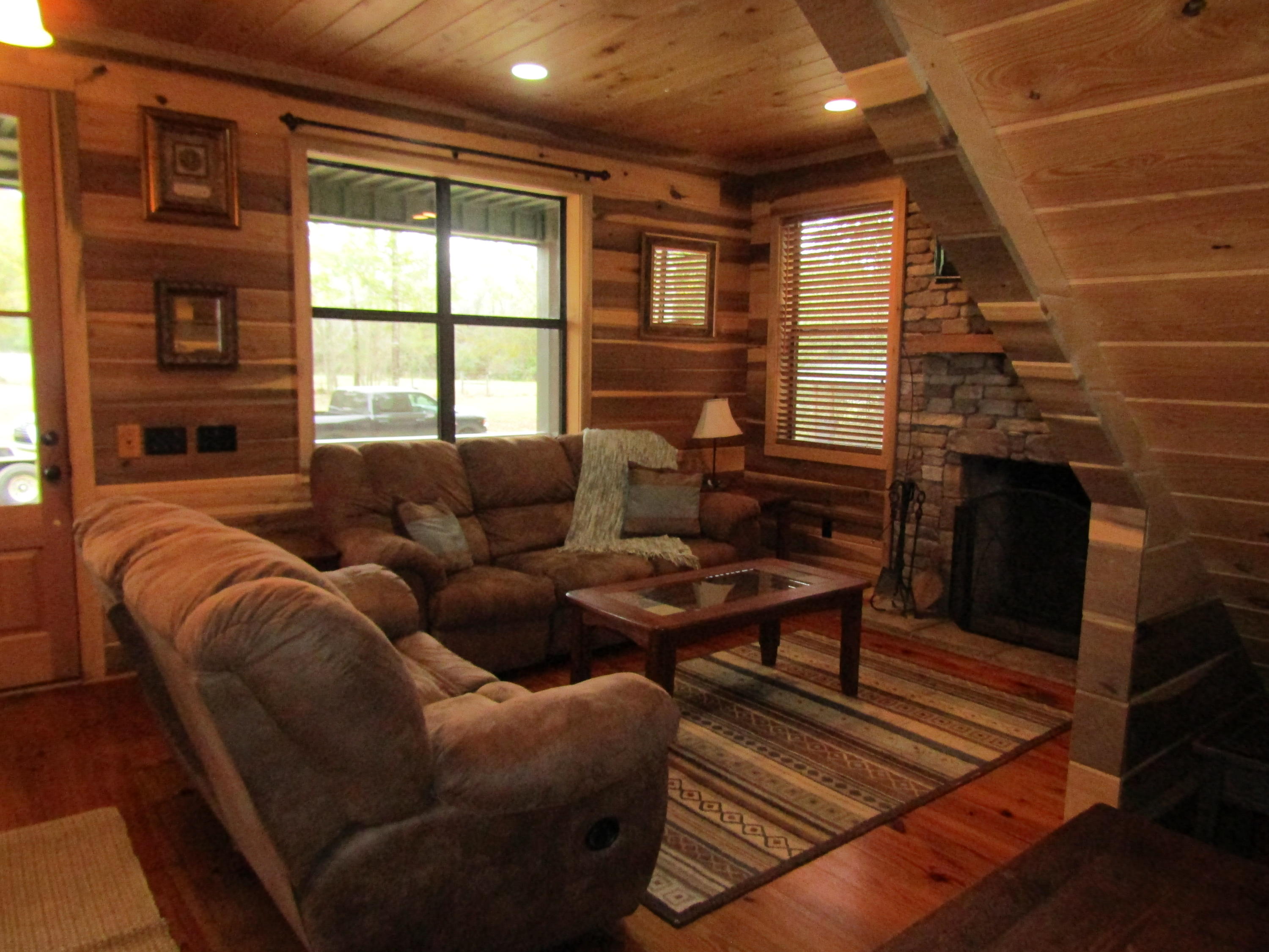 METES & BOUNDS - Farm