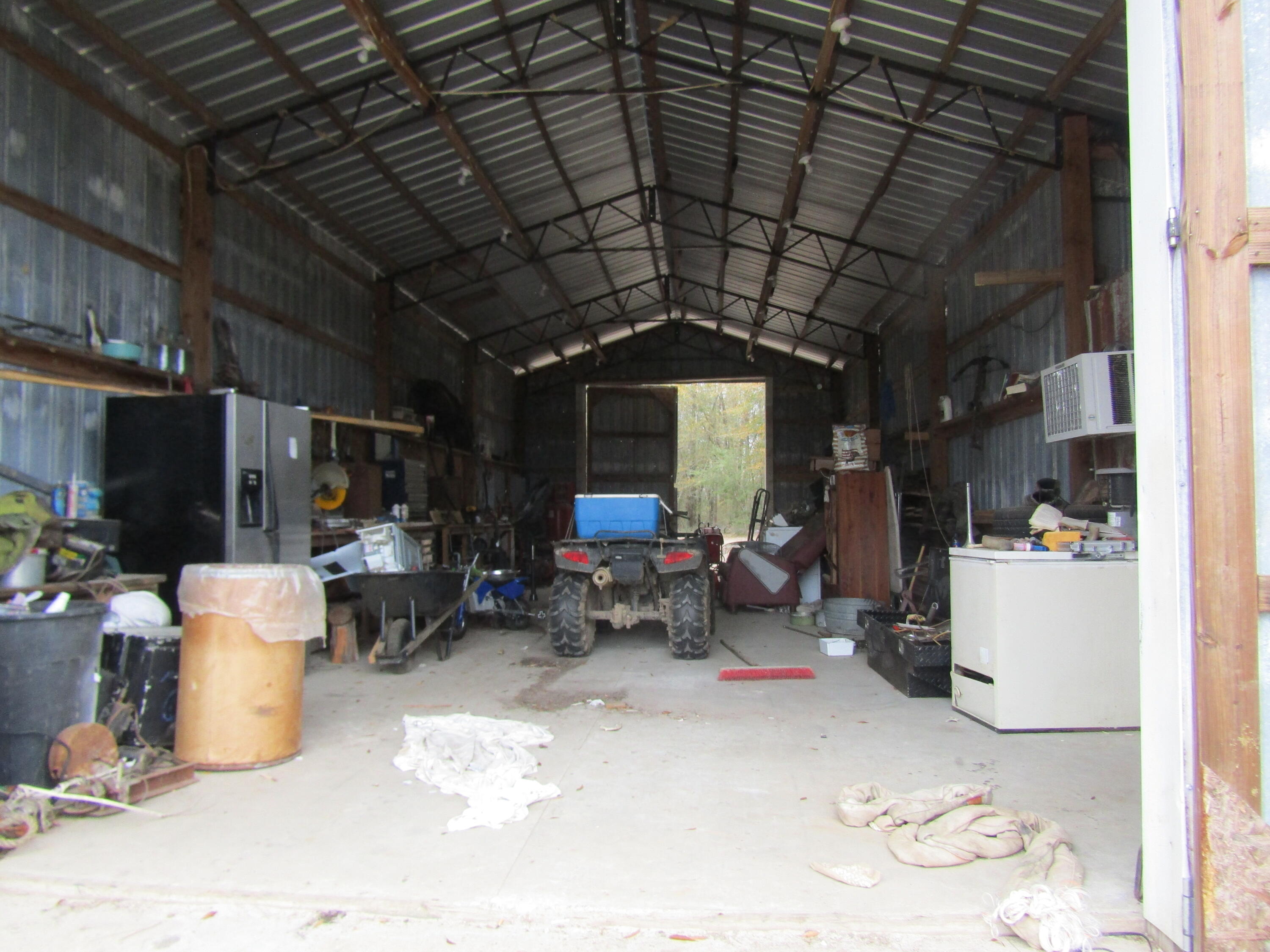 METES & BOUNDS - Farm