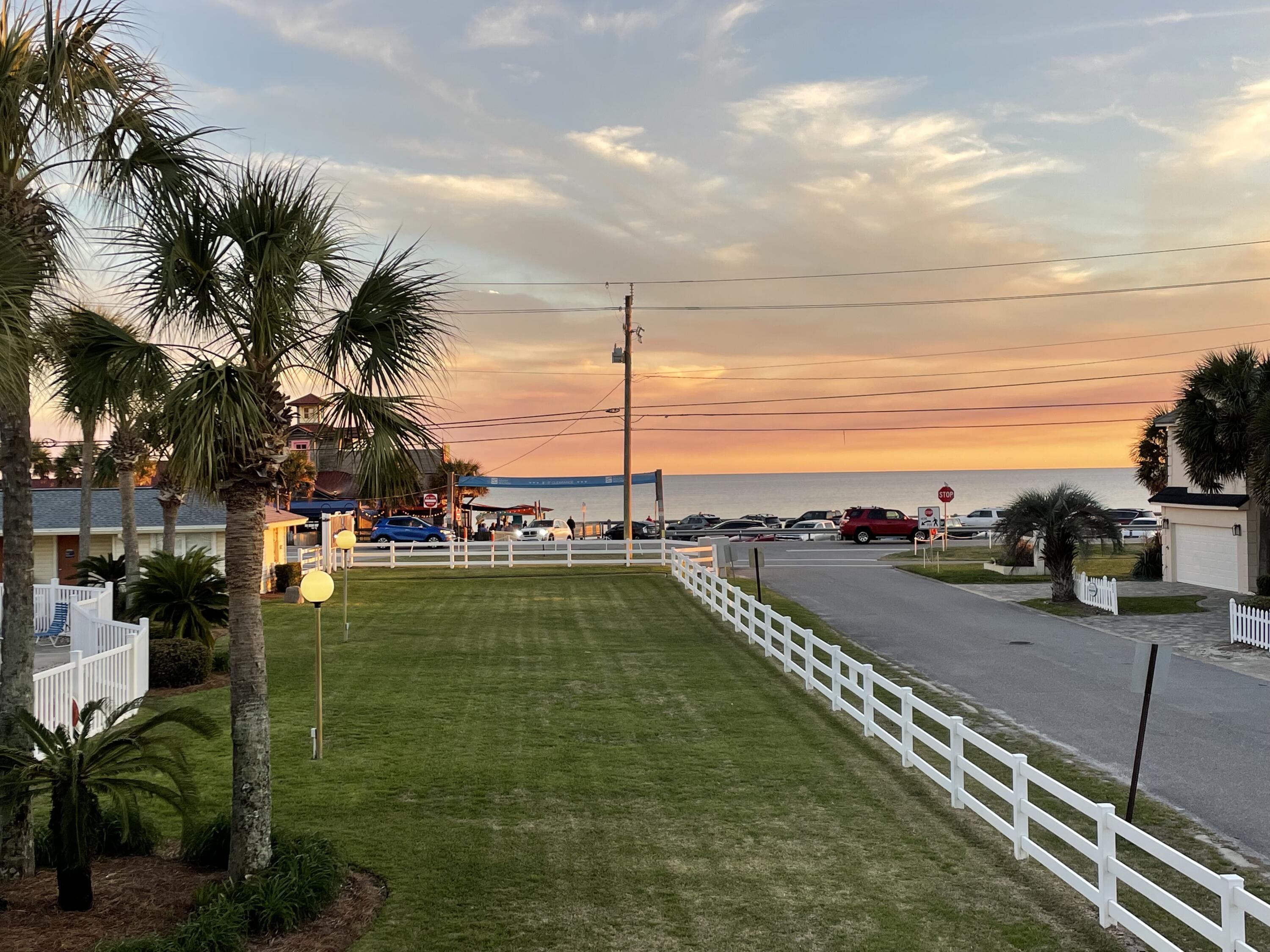 TRADEWIND CONDOS - Residential