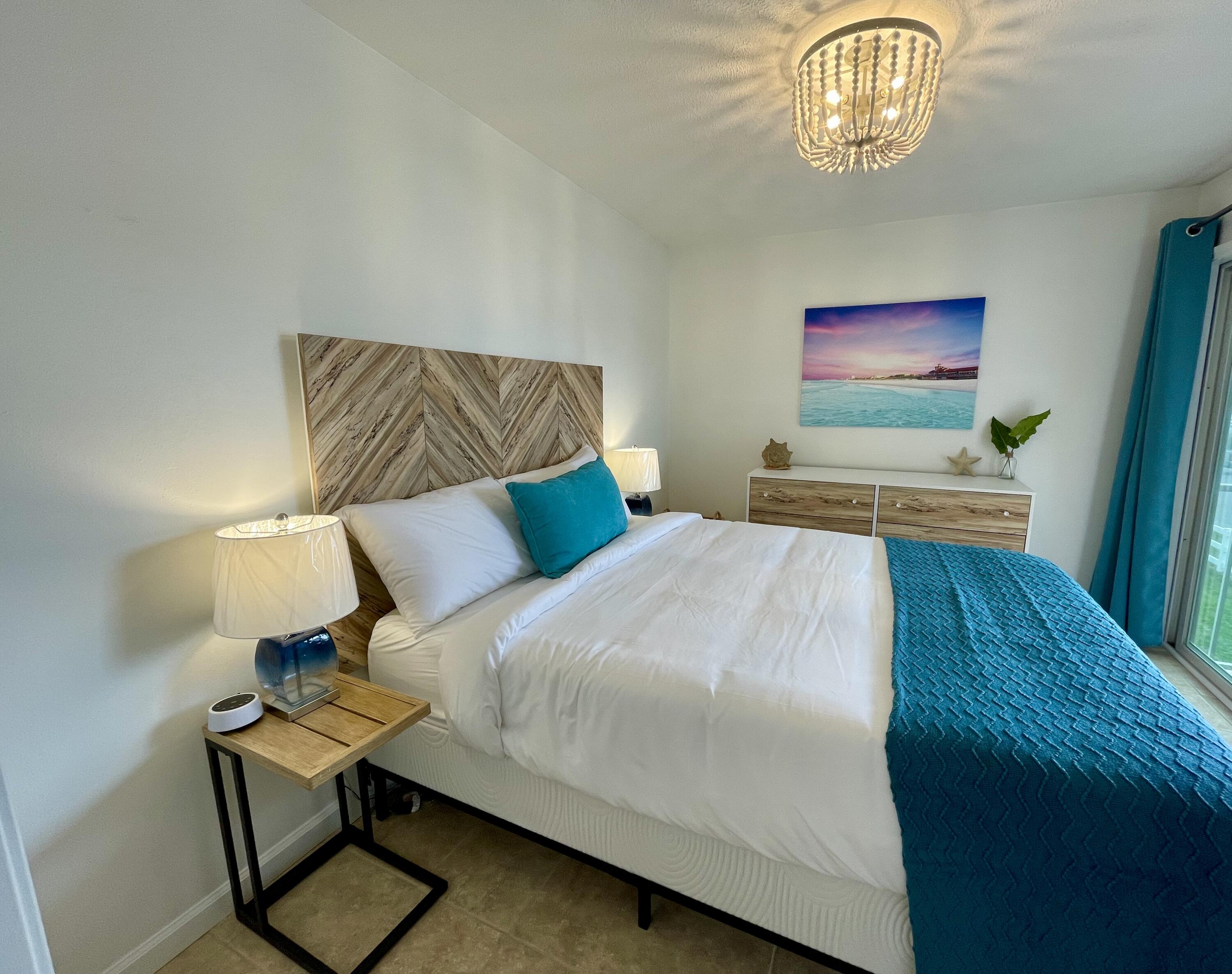 TRADEWIND CONDOS - Residential