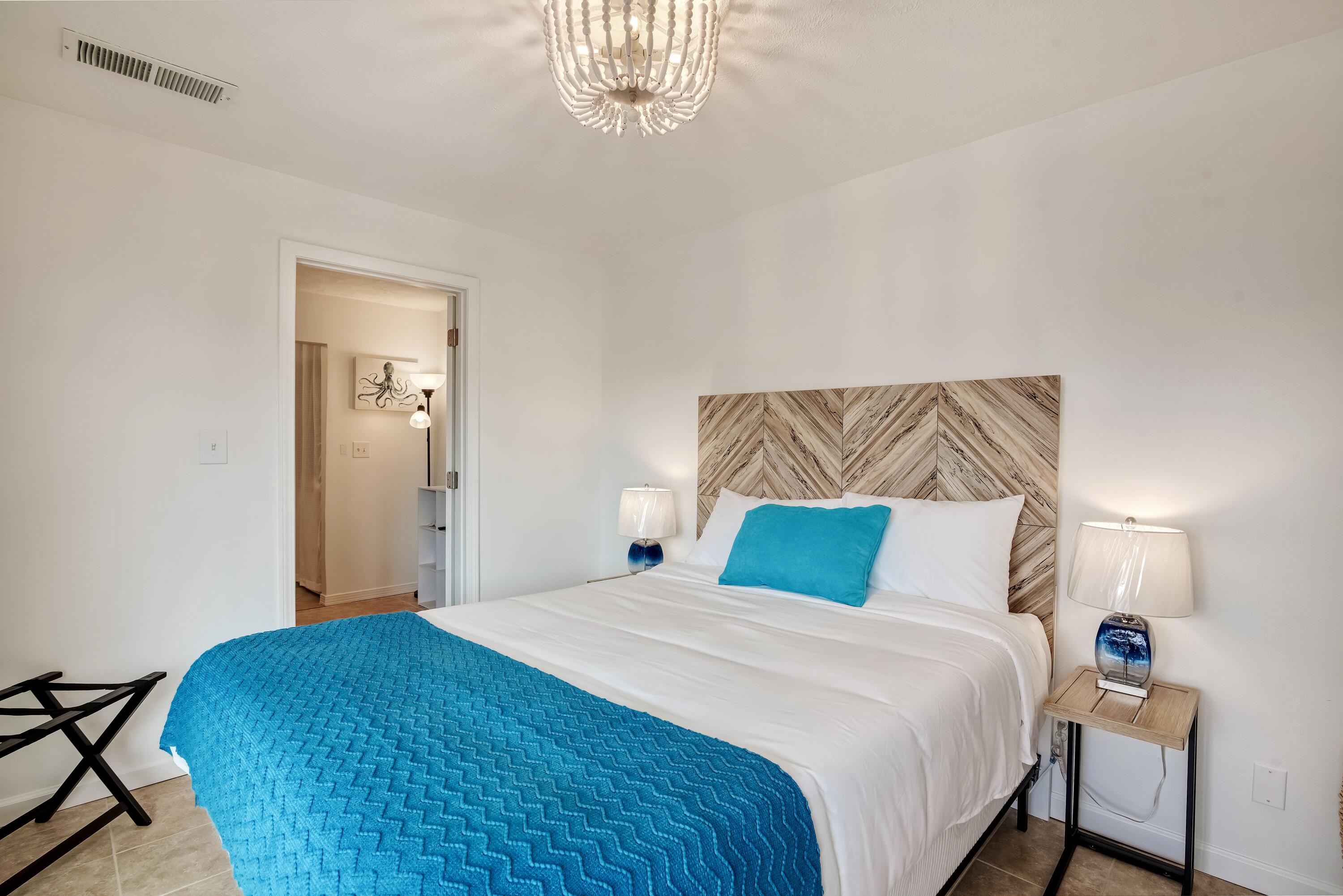 TRADEWIND CONDOS - Residential