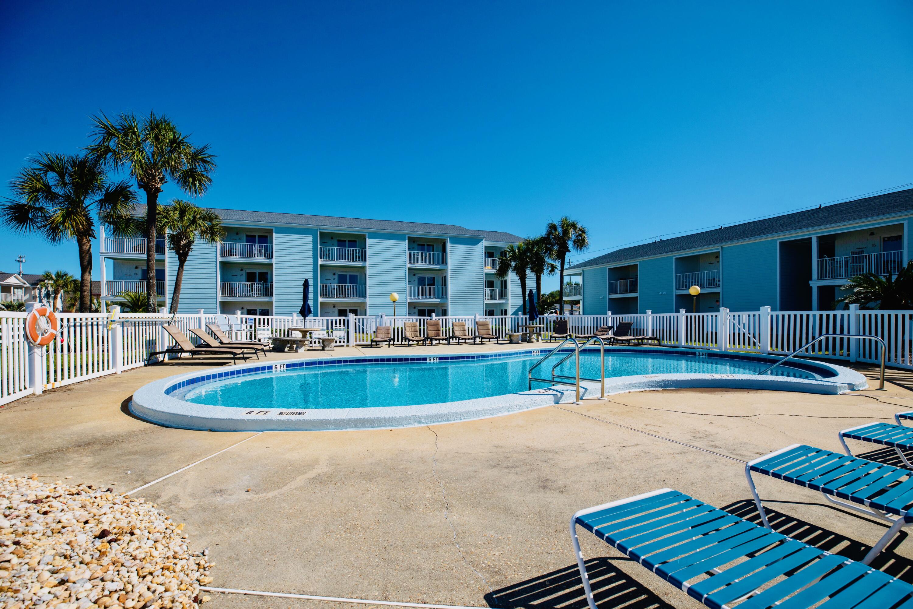 TRADEWIND CONDOS - Residential