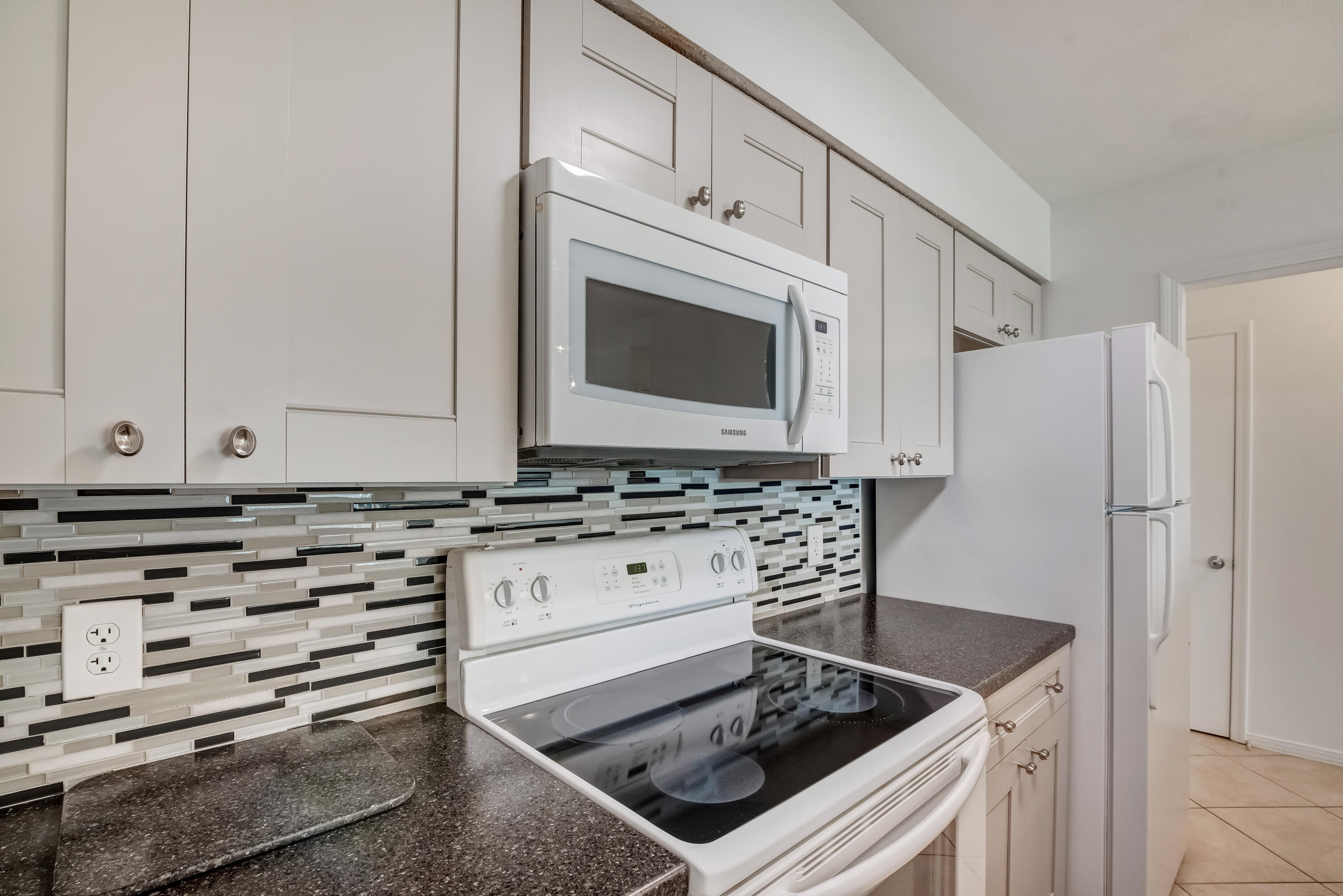 TRADEWIND CONDOS - Residential