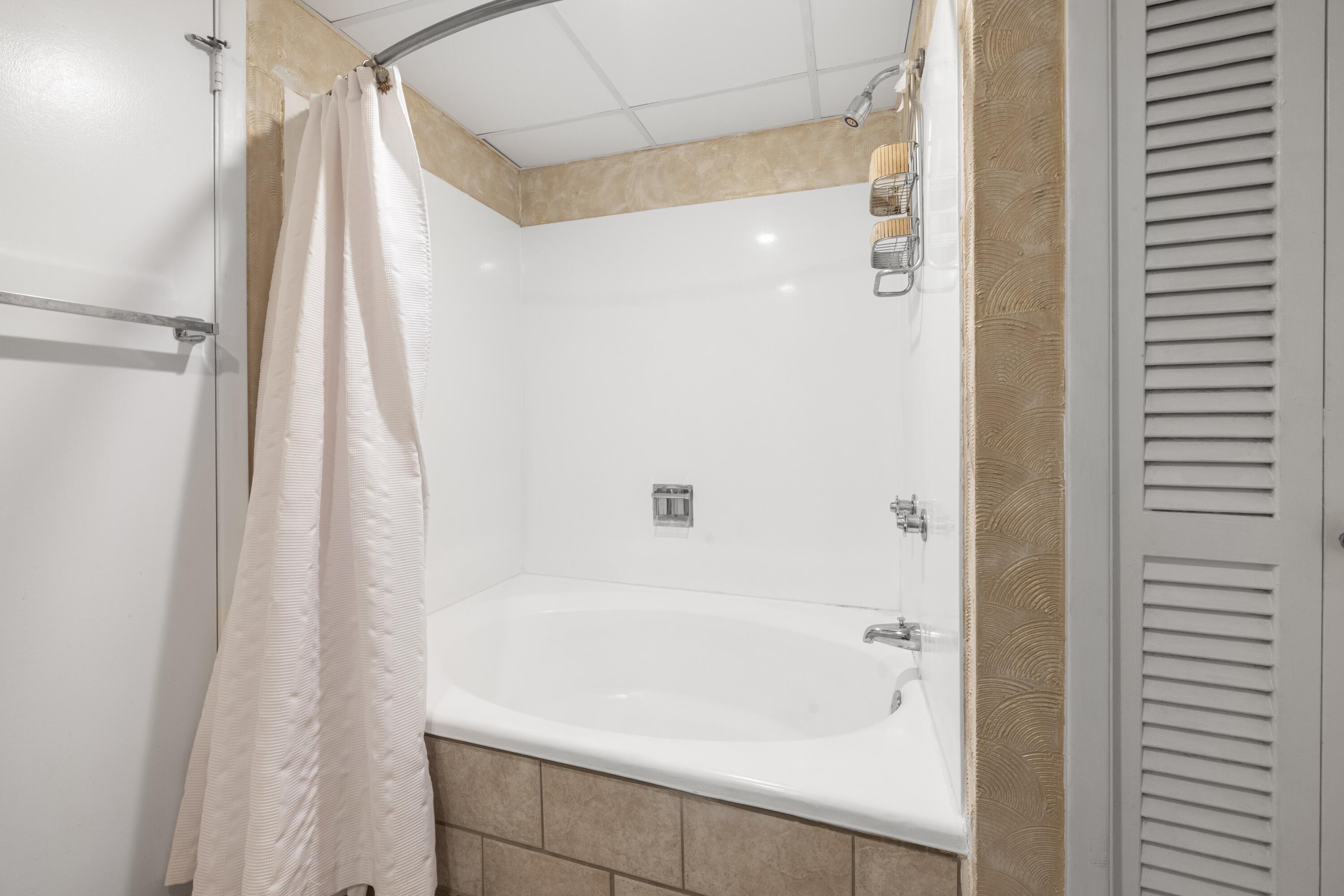SANDPIPER COVE PH 01 - Residential