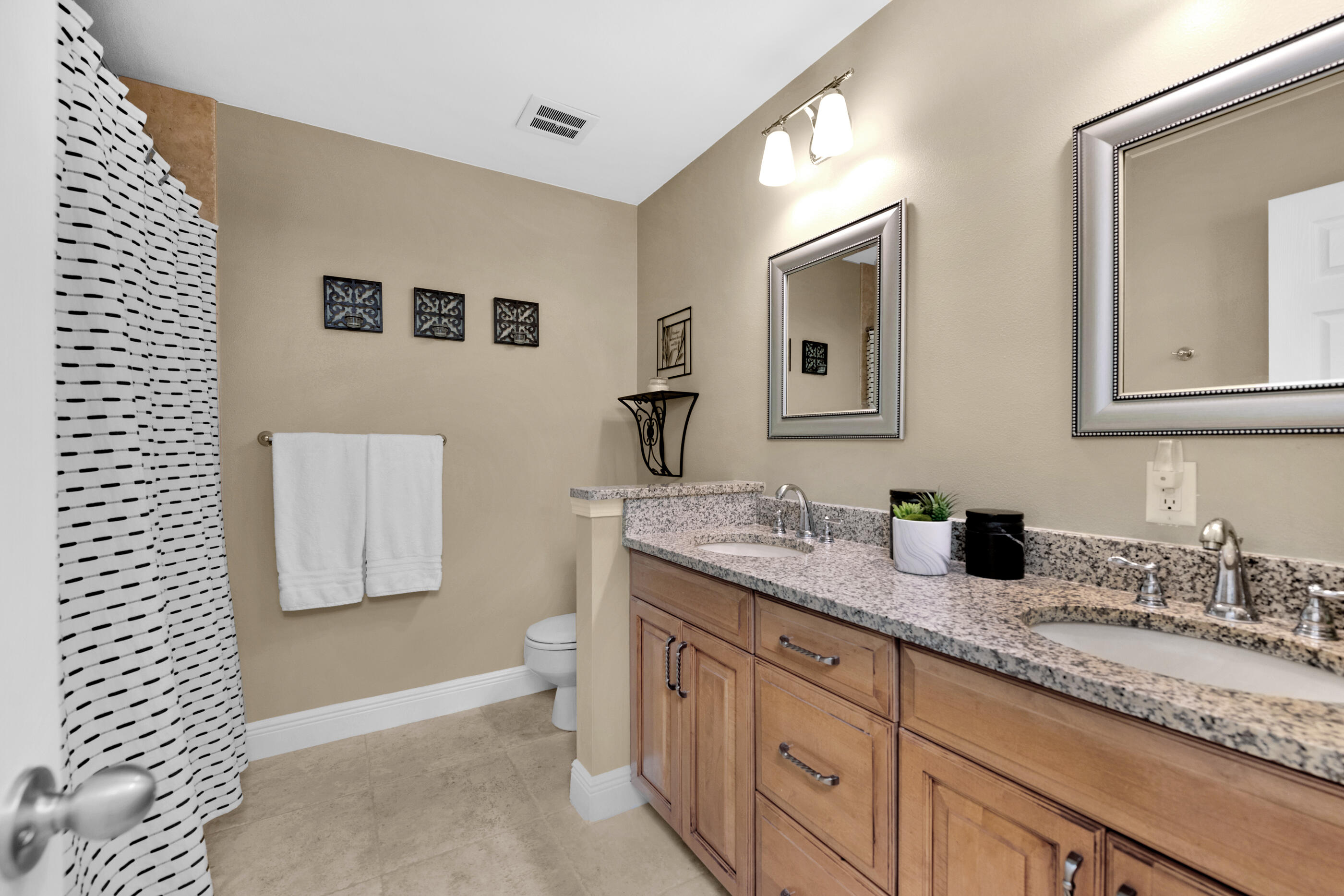 LAKE LORRAINE ESTATE - Residential