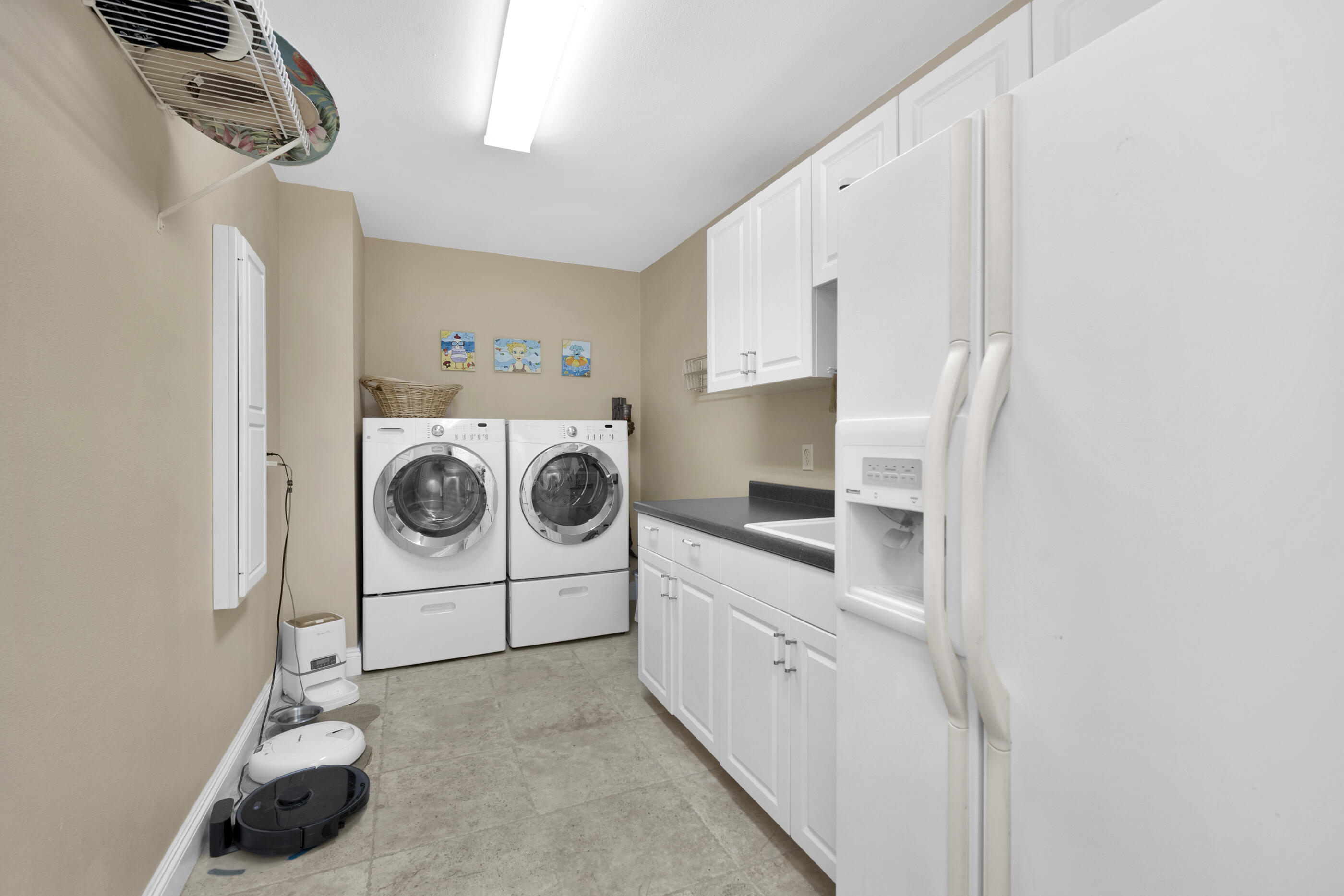 LAKE LORRAINE ESTATE - Residential