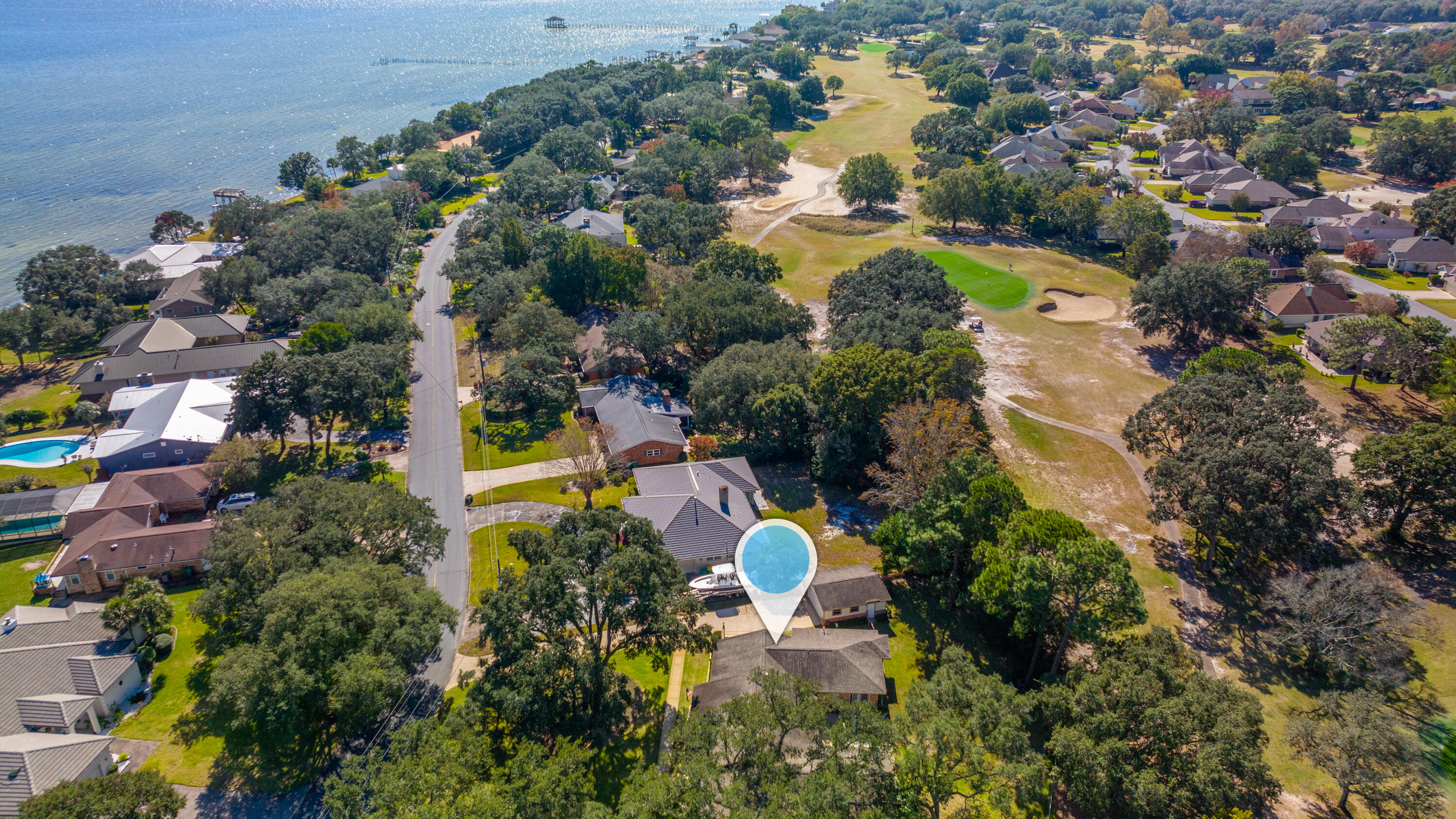 LAKE LORRAINE ESTATE - Residential