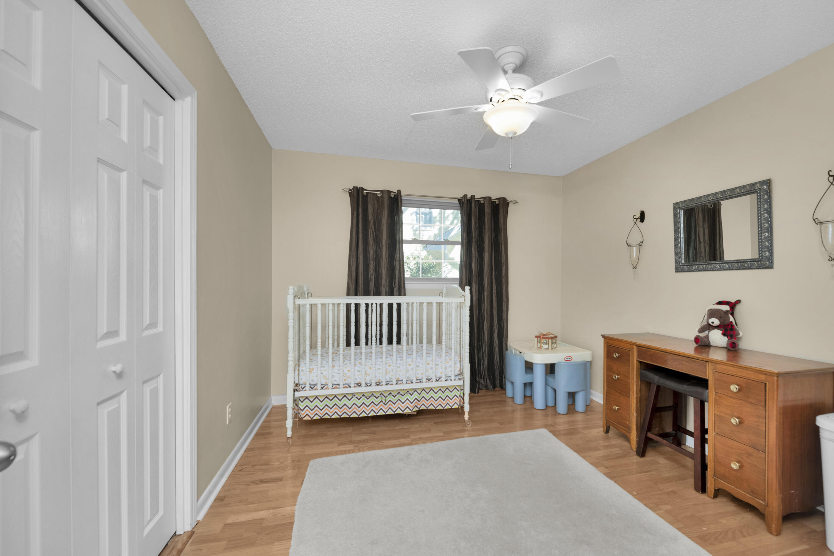 LAKE LORRAINE ESTATE - Residential