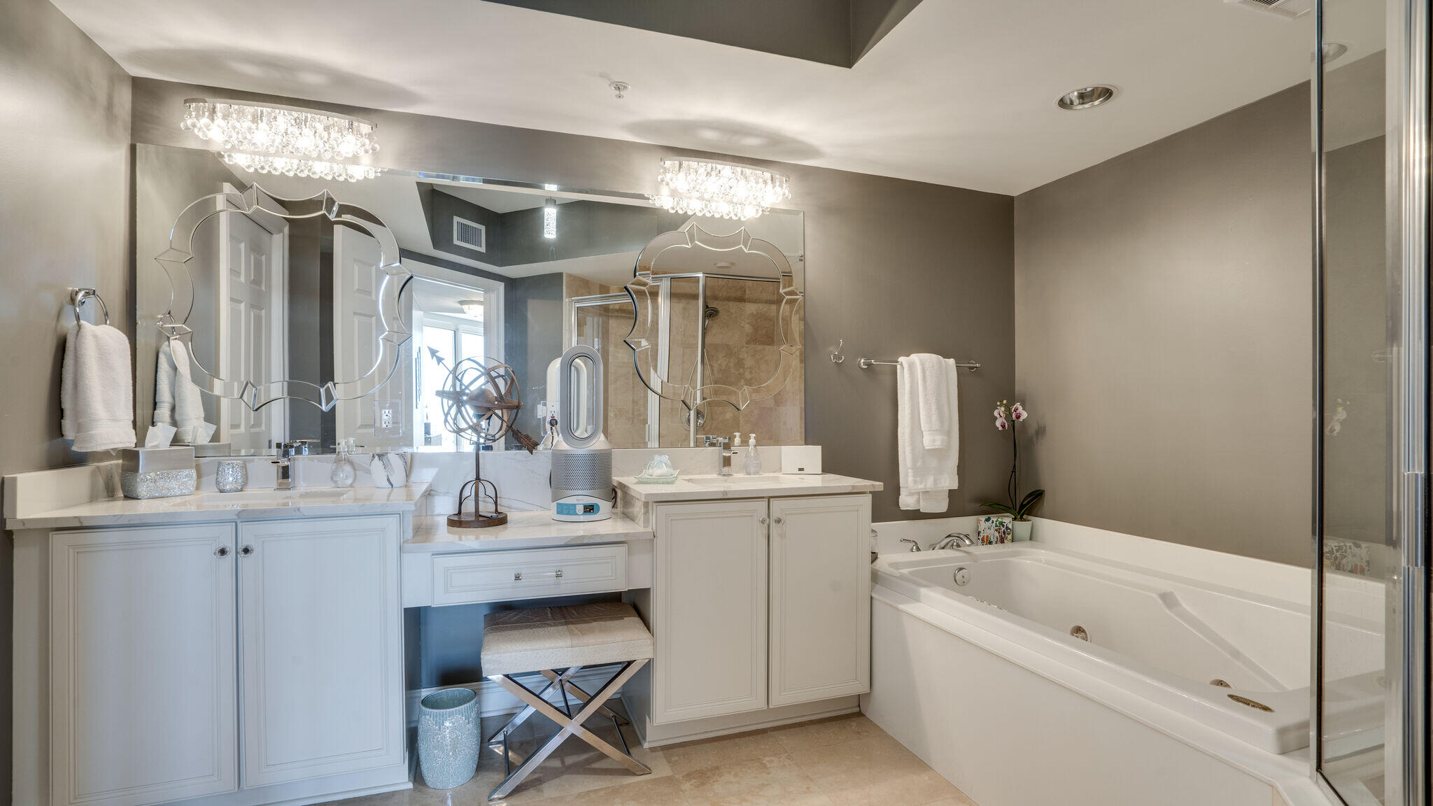 ONE BEACH CLUB DRIVE - Residential