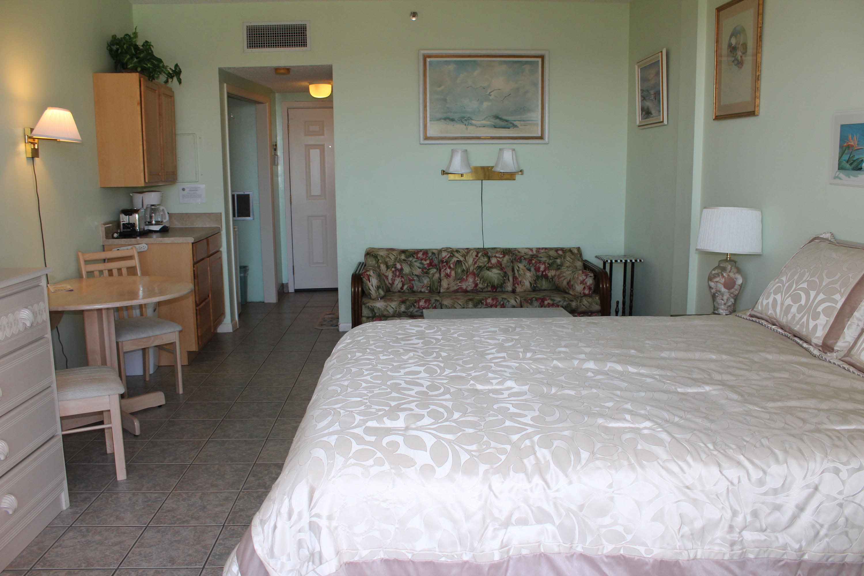 PIRATES BAY PH 1 - Residential