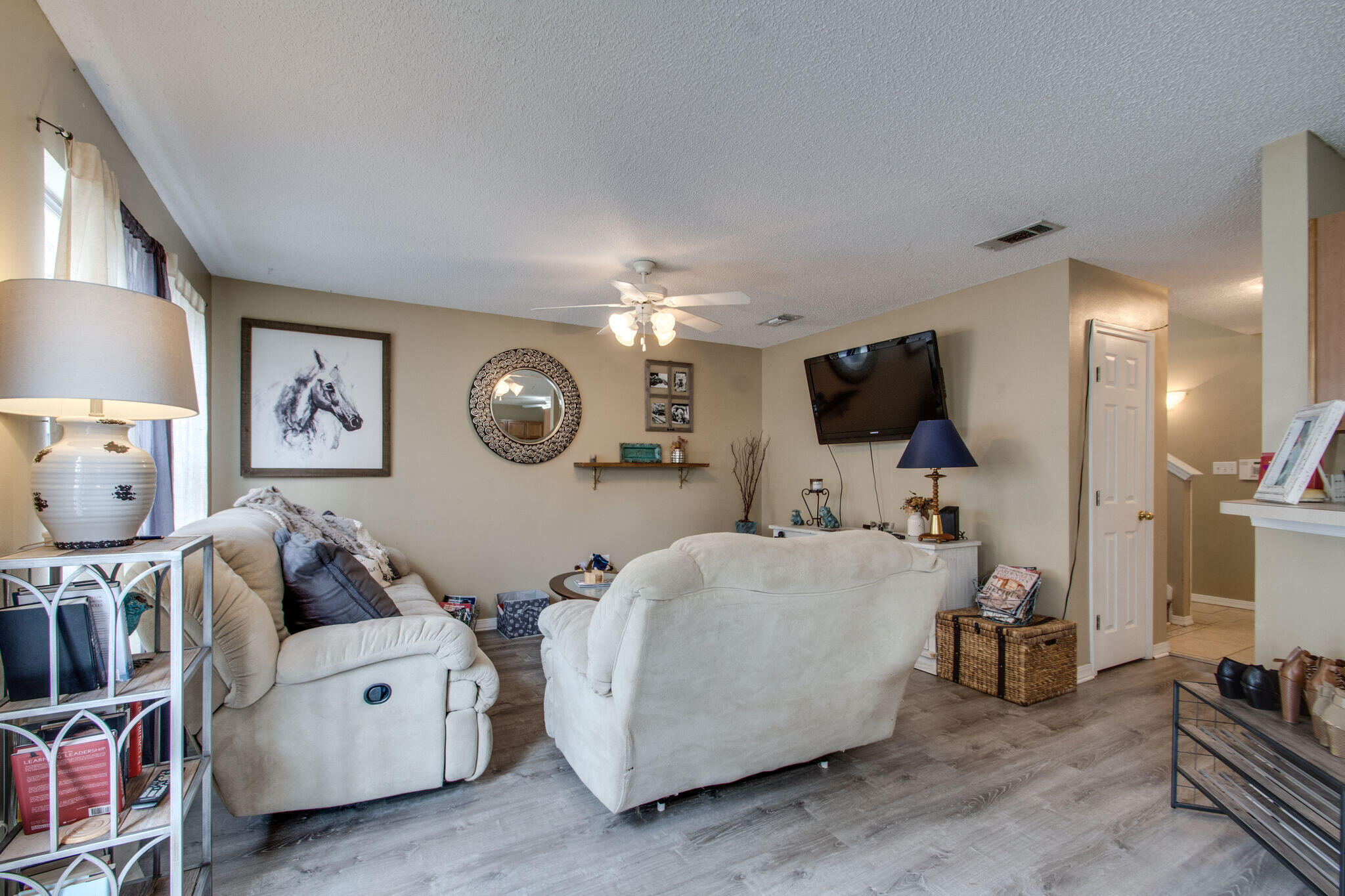 TWIN LAKES ESTATES - Residential