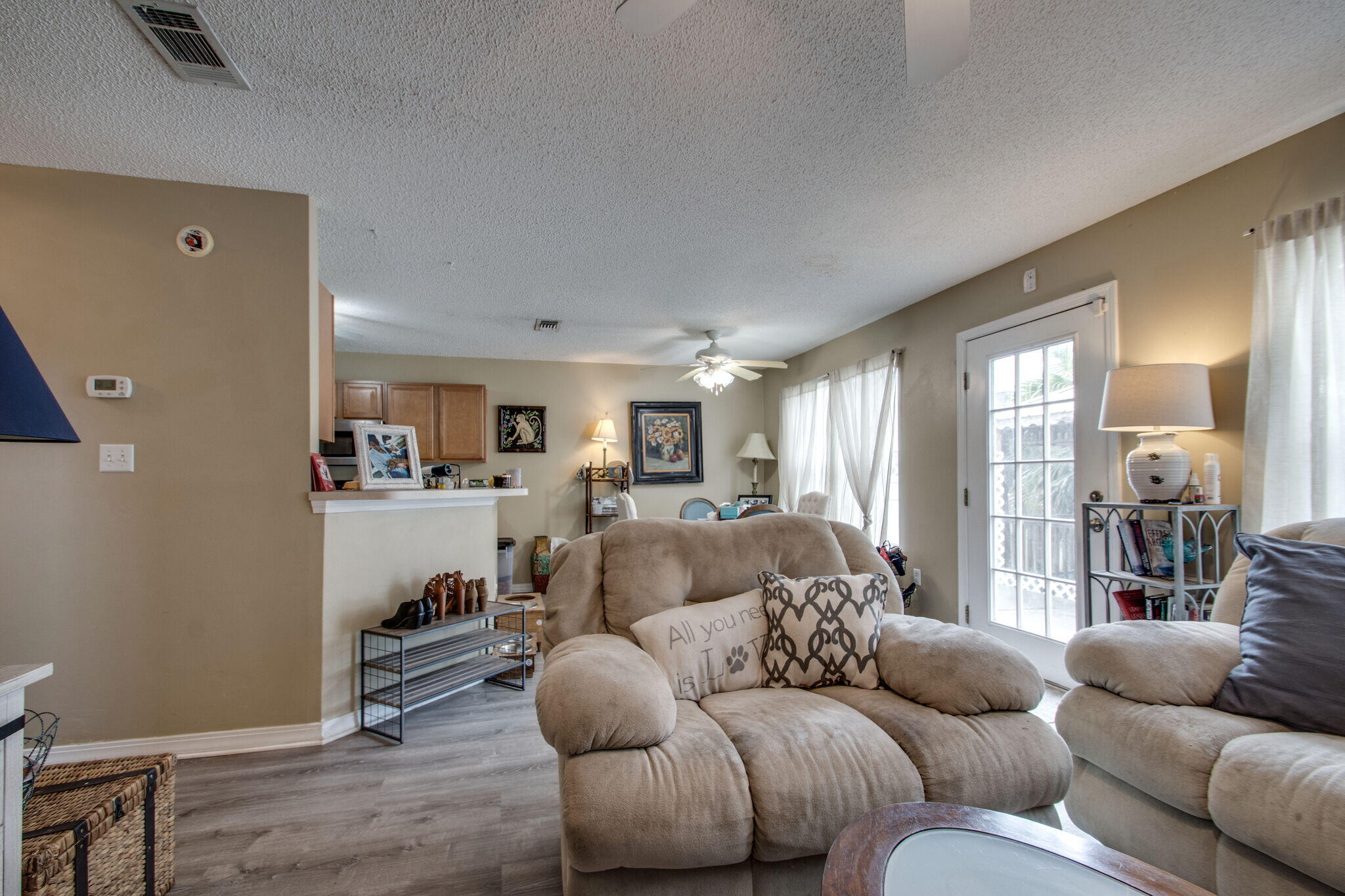 TWIN LAKES ESTATES - Residential