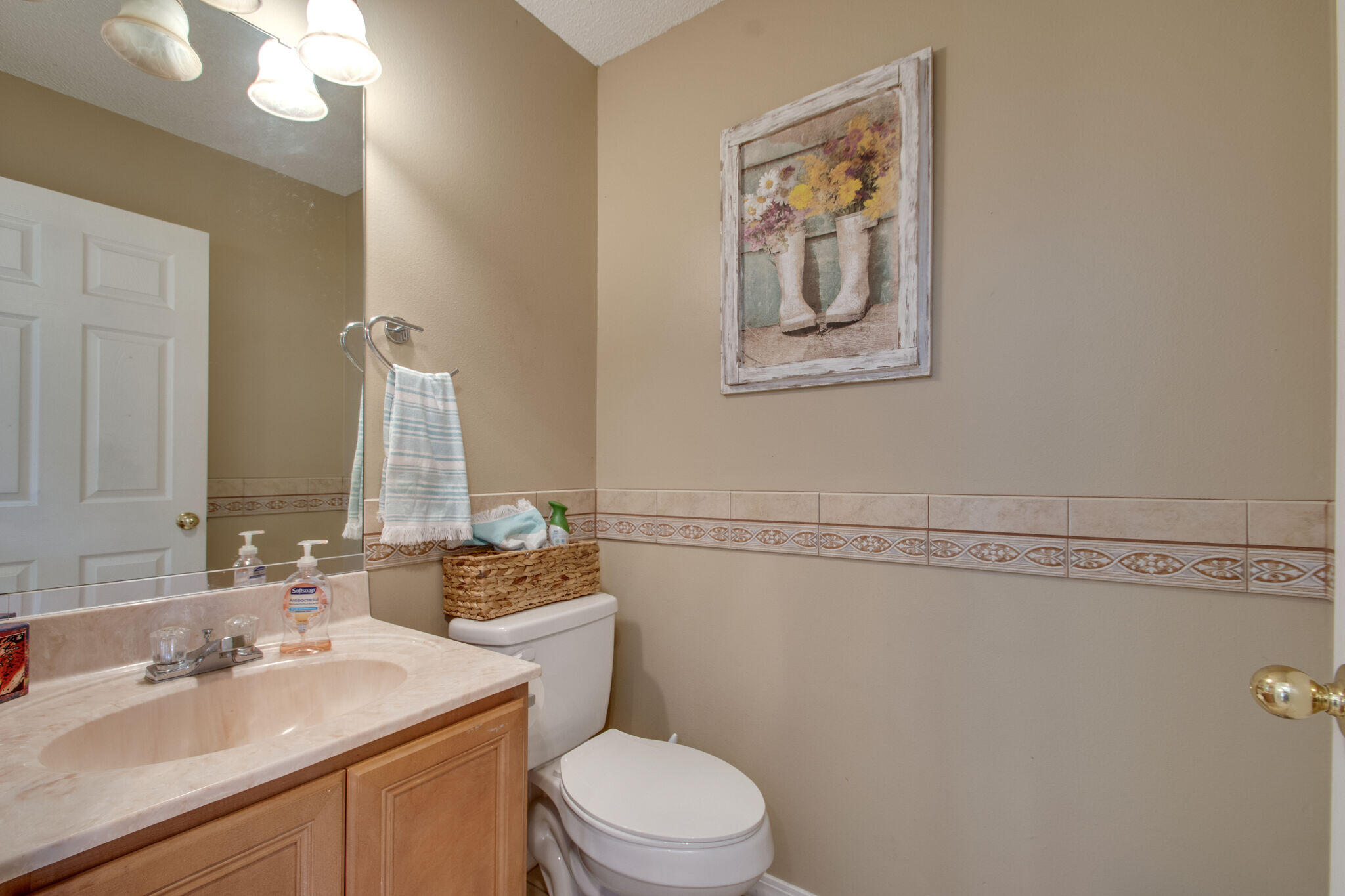 TWIN LAKES ESTATES - Residential