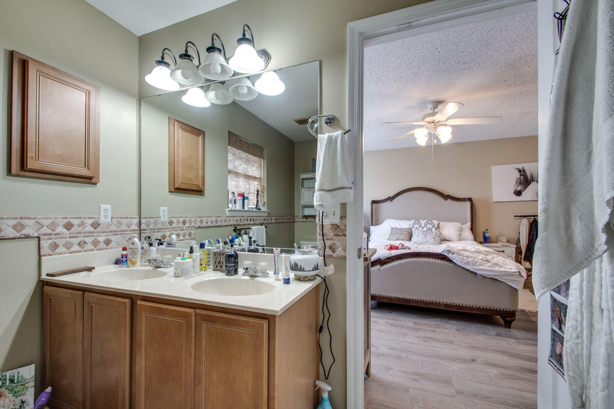 TWIN LAKES ESTATES - Residential