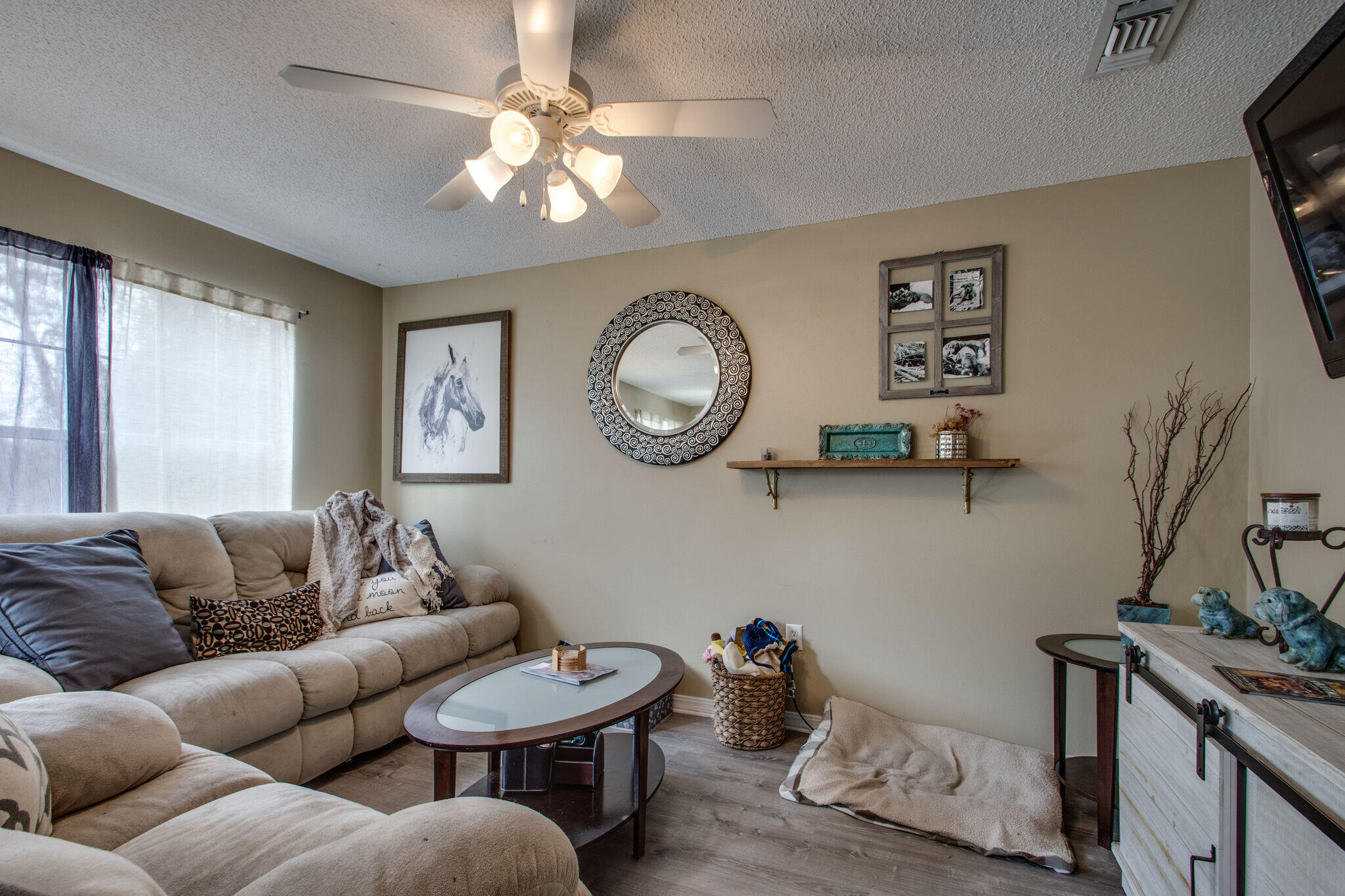 TWIN LAKES ESTATES - Residential