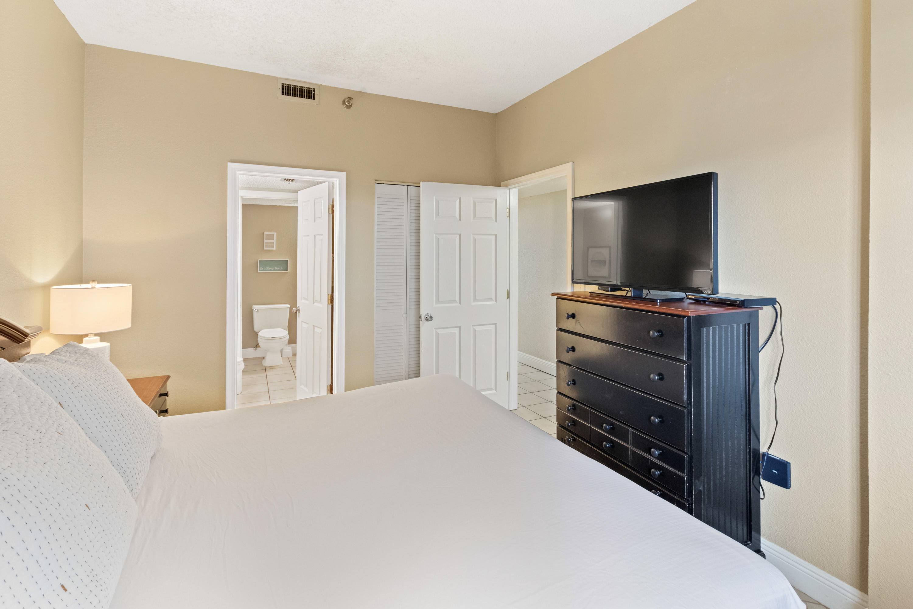 SUNDESTIN INTERNATIONAL CONDO - Residential