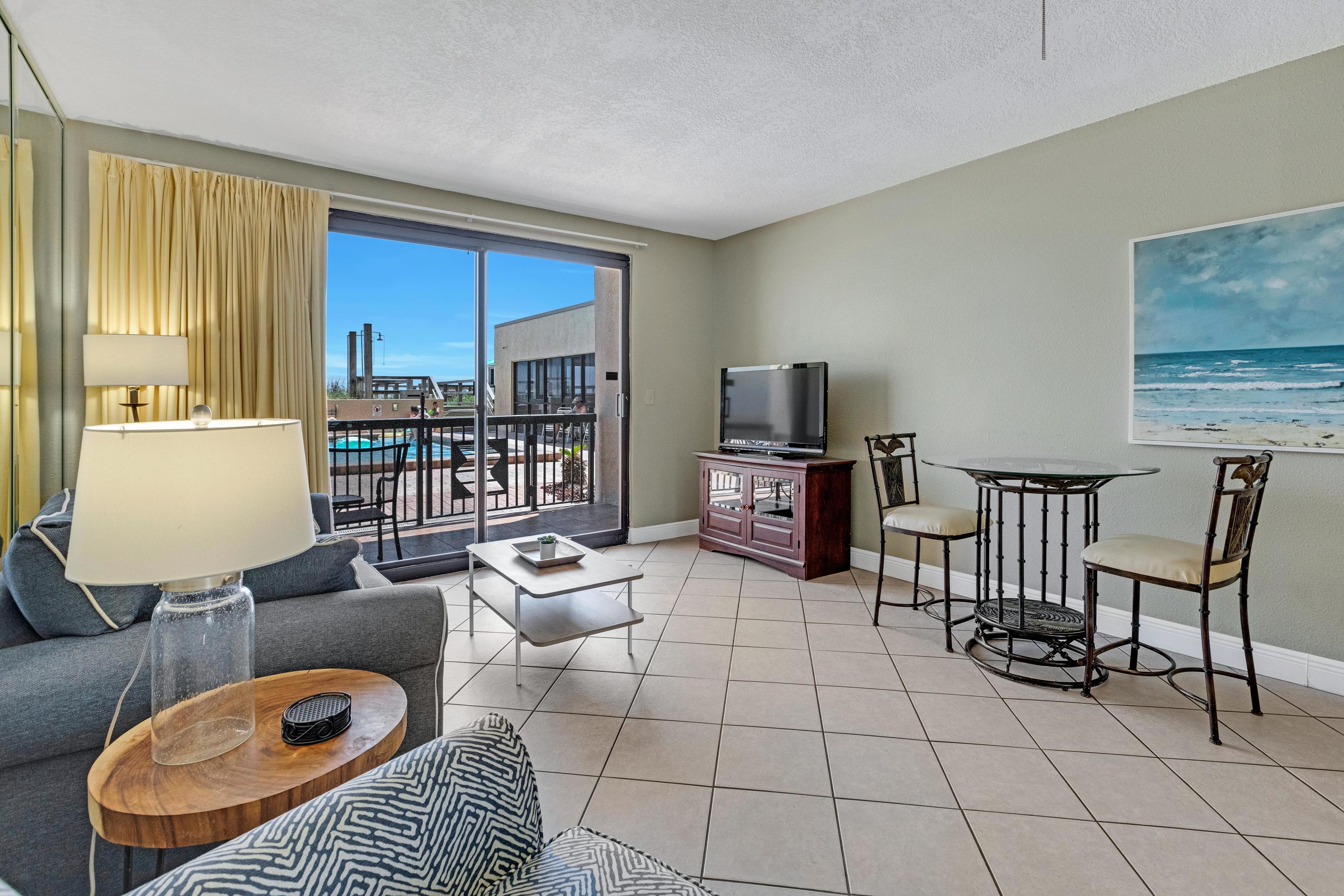 SUNDESTIN INTERNATIONAL CONDO - Residential