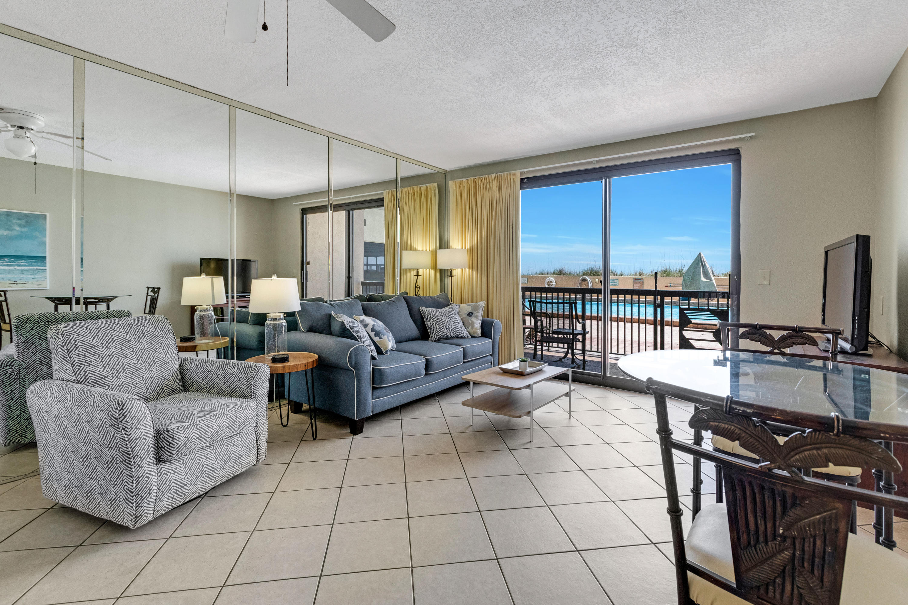 SUNDESTIN INTERNATIONAL CONDO - Residential