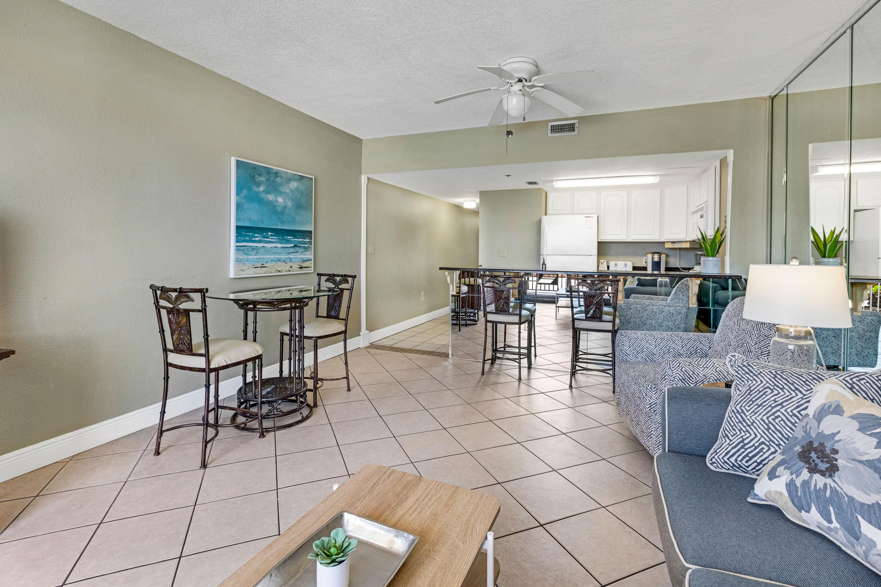 SUNDESTIN INTERNATIONAL CONDO - Residential