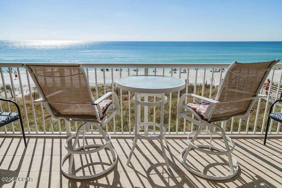 MAJESTIC BEACH TOWERS II - Residential