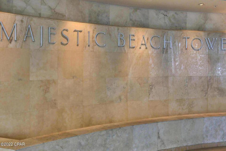 MAJESTIC BEACH TOWERS II - Residential