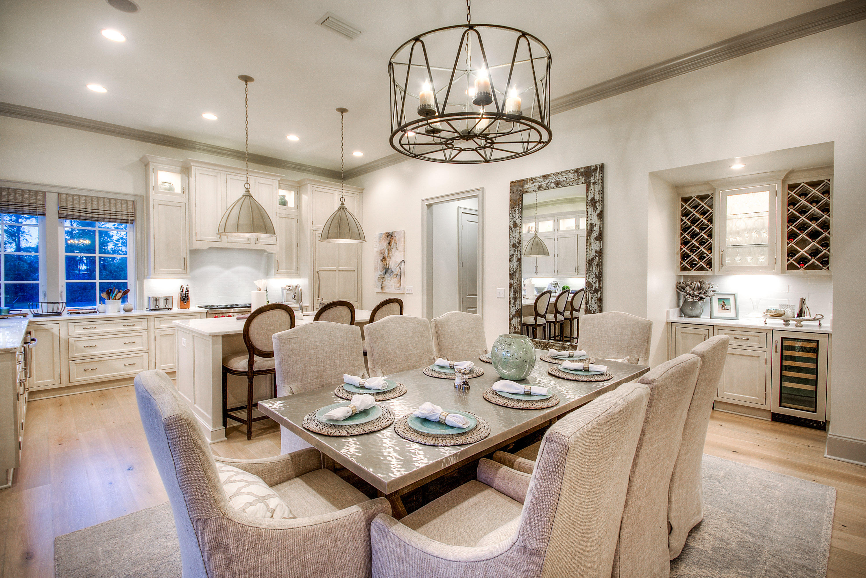 ISLAND ESTATES - Residential