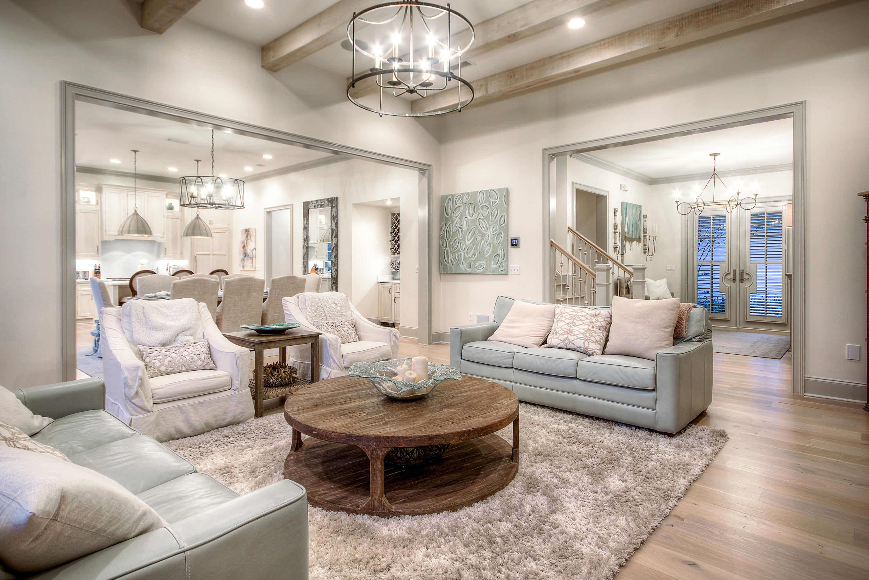 ISLAND ESTATES - Residential