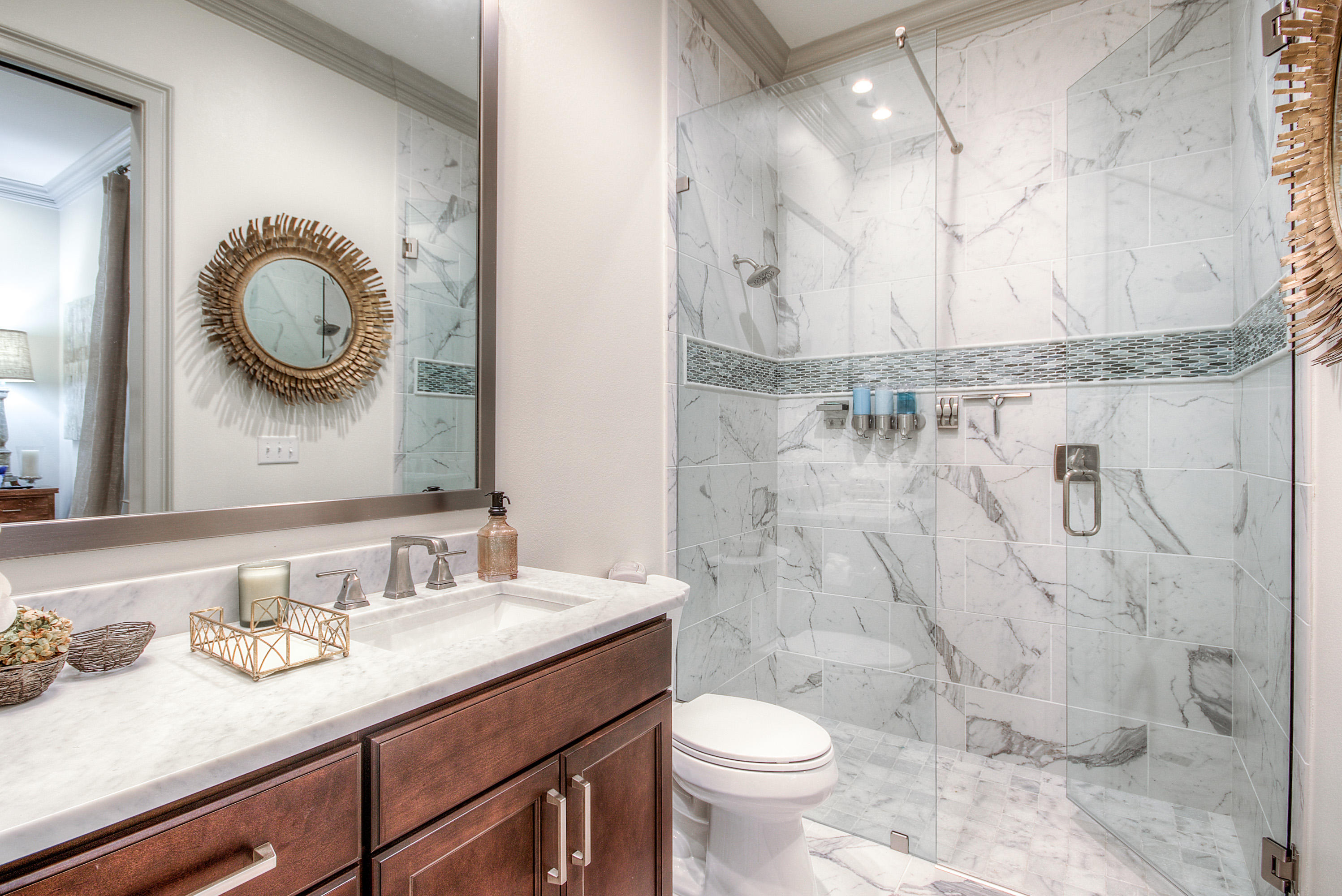 ISLAND ESTATES - Residential