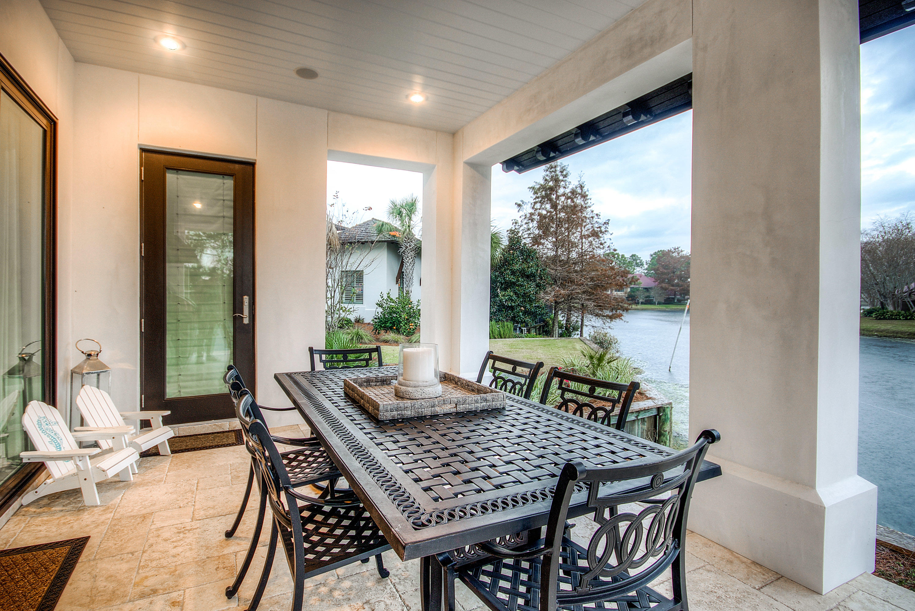 ISLAND ESTATES - Residential