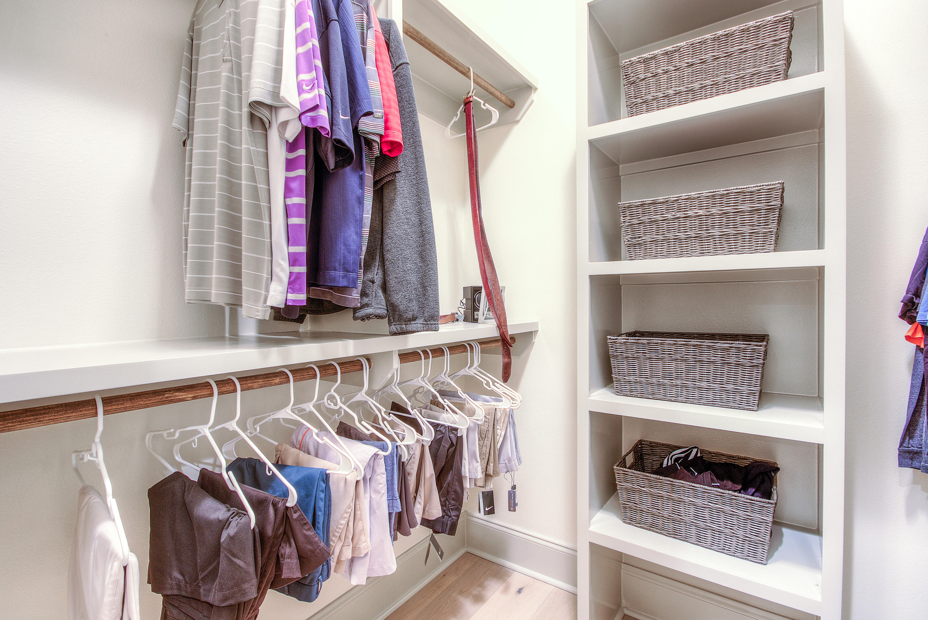 ISLAND ESTATES - Residential