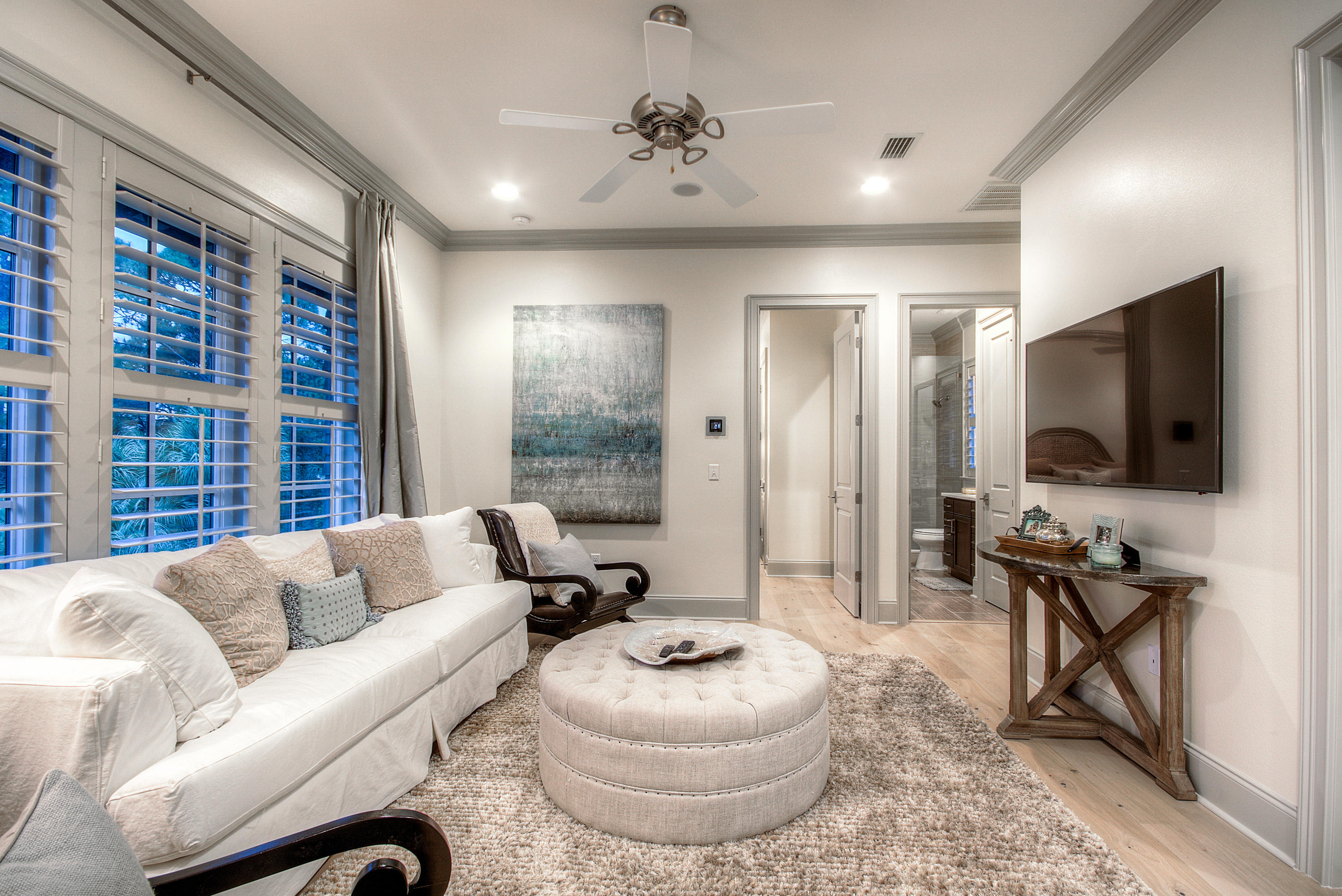 ISLAND ESTATES - Residential