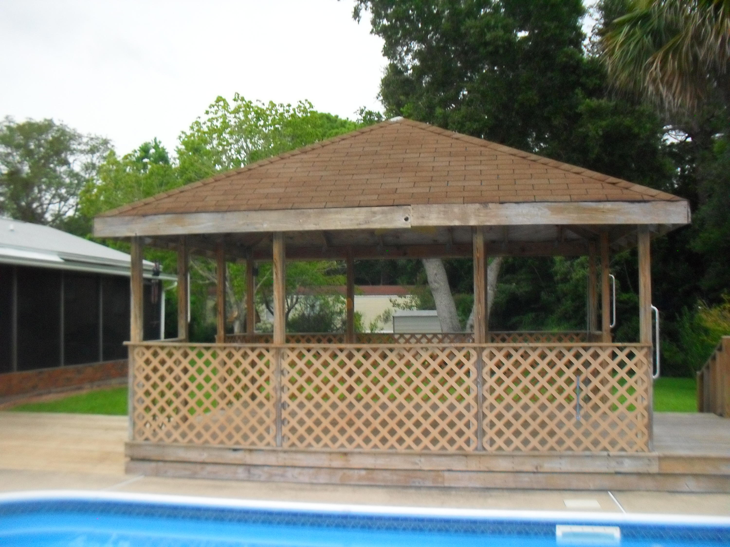 SEASHORE VILLAGE - Residential