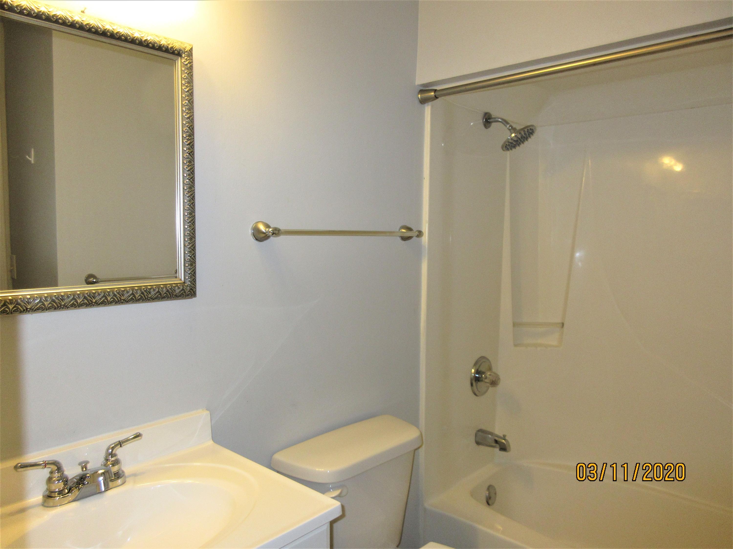 Lakeside Condo at Bluewater Bay - Residential Lease