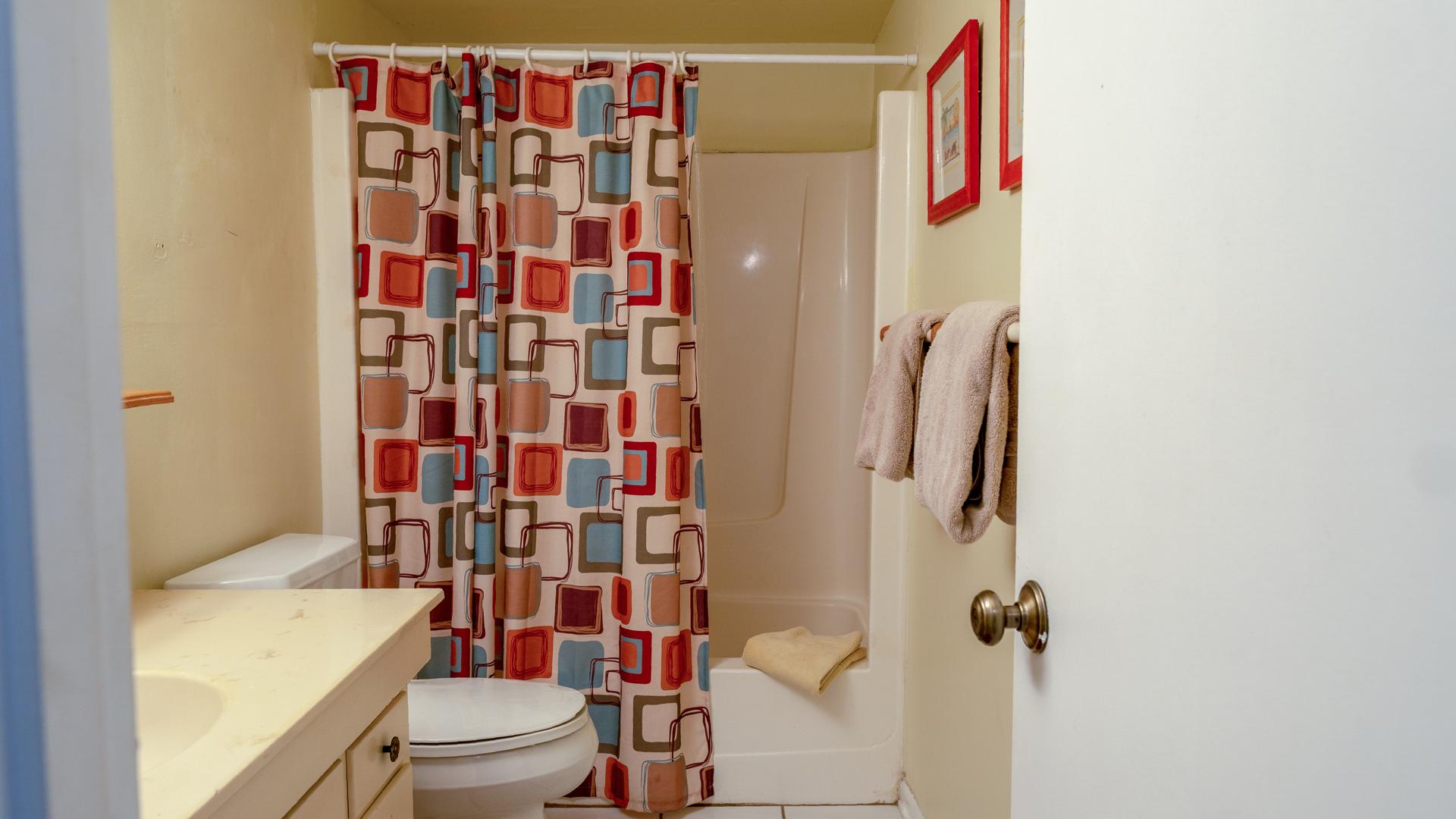 EMERALD ISLE - Residential