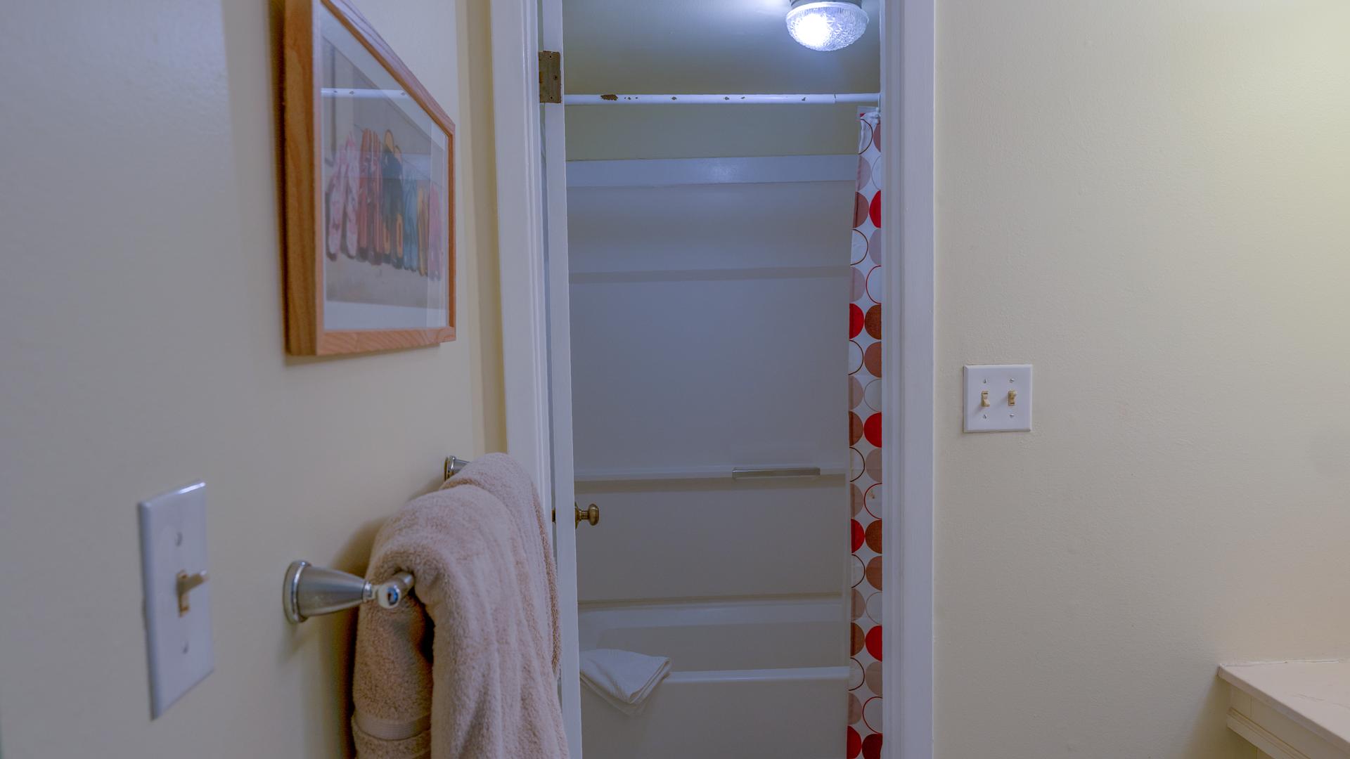 EMERALD ISLE - Residential